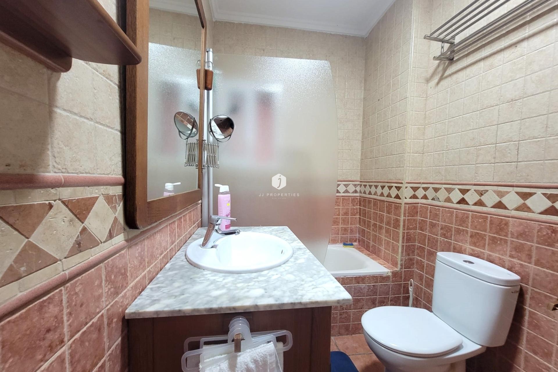 Segunda mano - Bungalow -
Torrevieja - Playa de los Locos