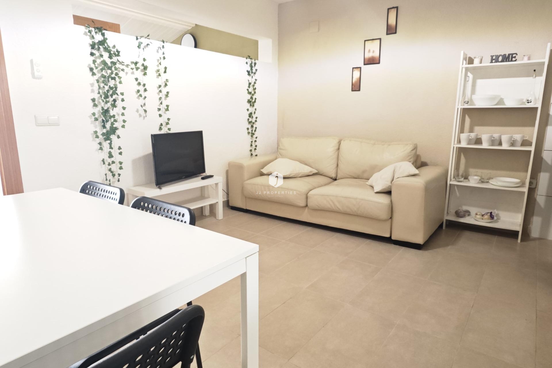 Segunda mano - Bungalow -
Torrevieja - Playa del Cura