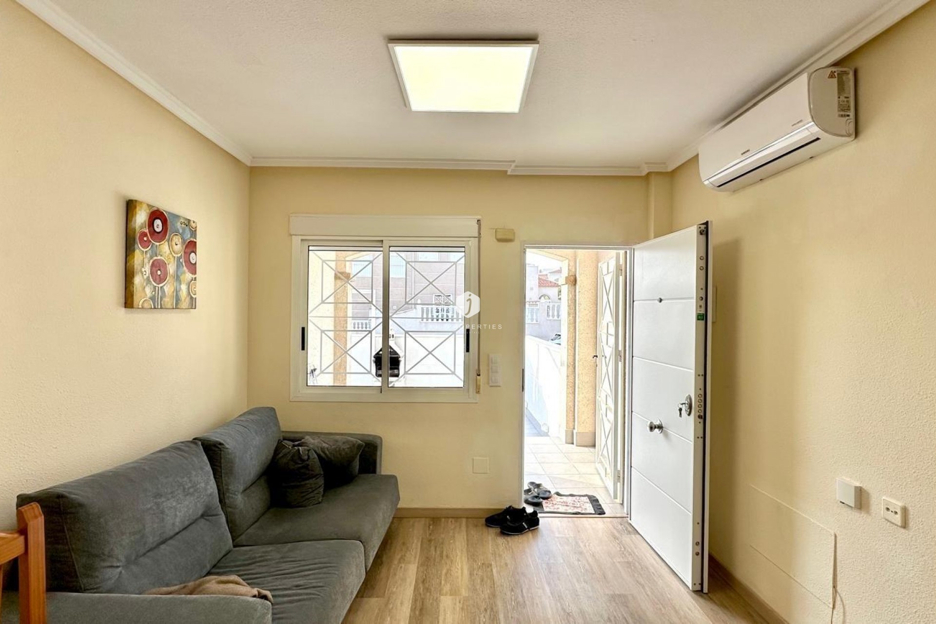 Segunda mano - Bungalow -
Torrevieja - Torreblanca