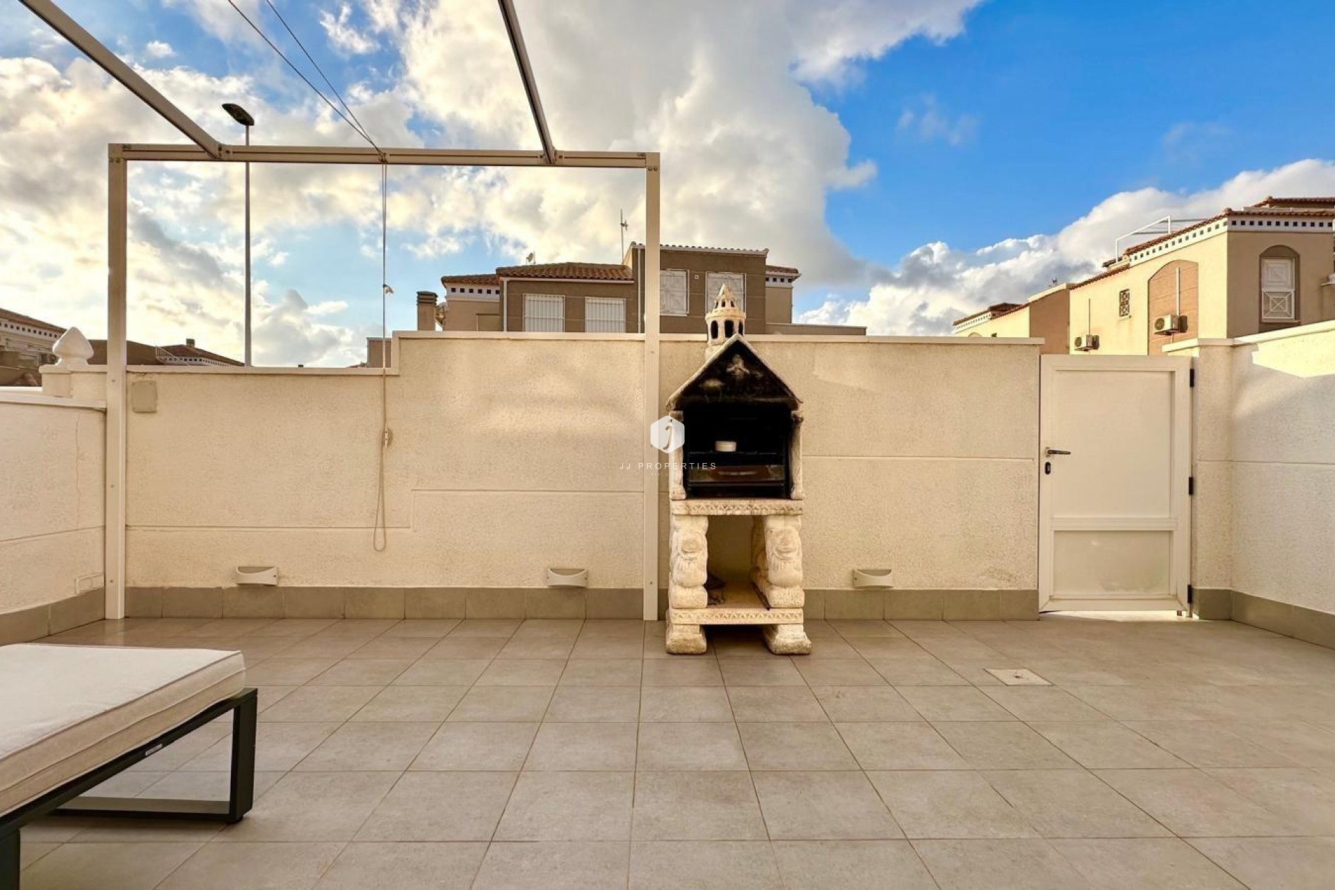 Segunda mano - Bungalow -
Torrevieja - Torreblanca