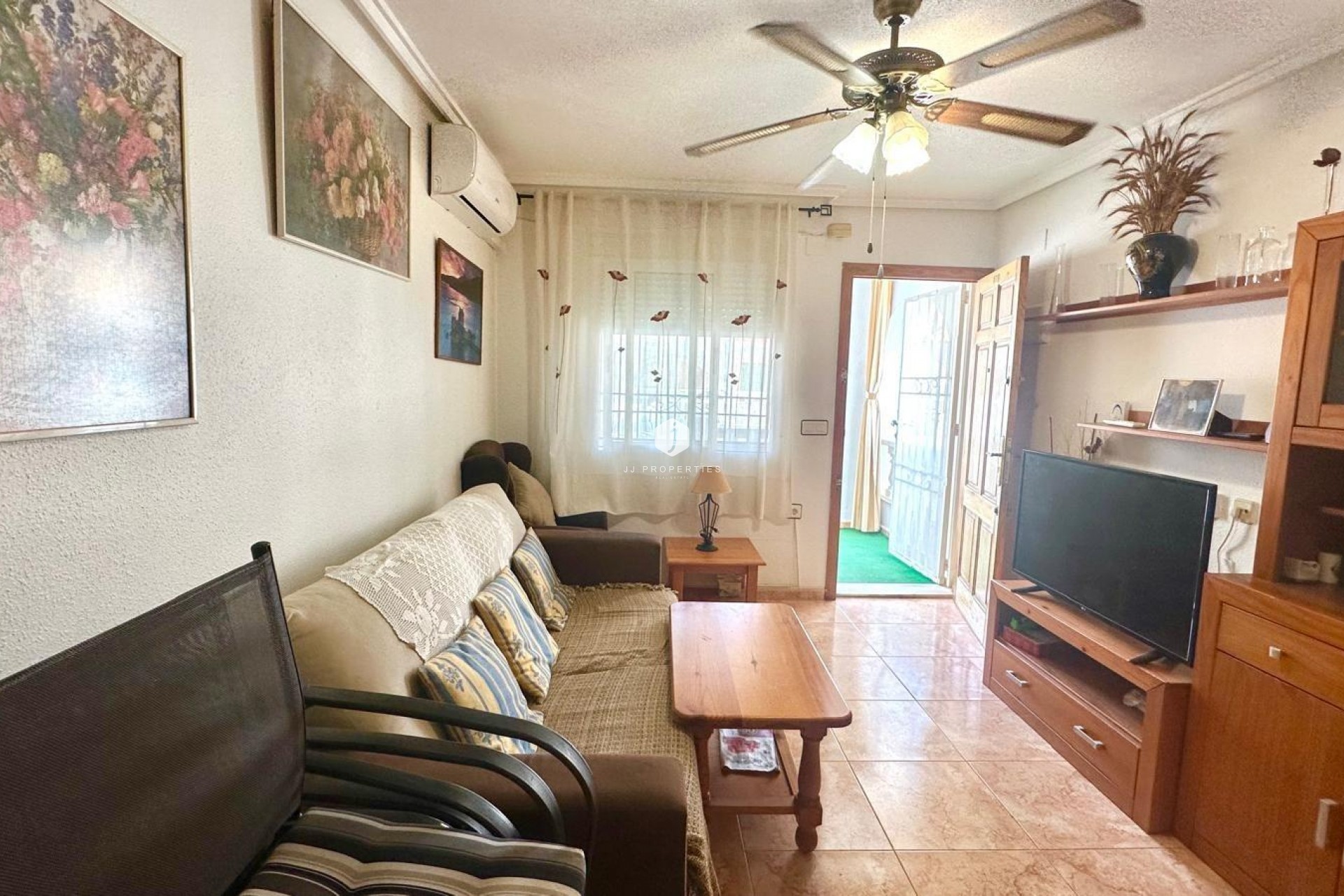 Segunda mano - Bungalow -
Torrevieja - Torretas