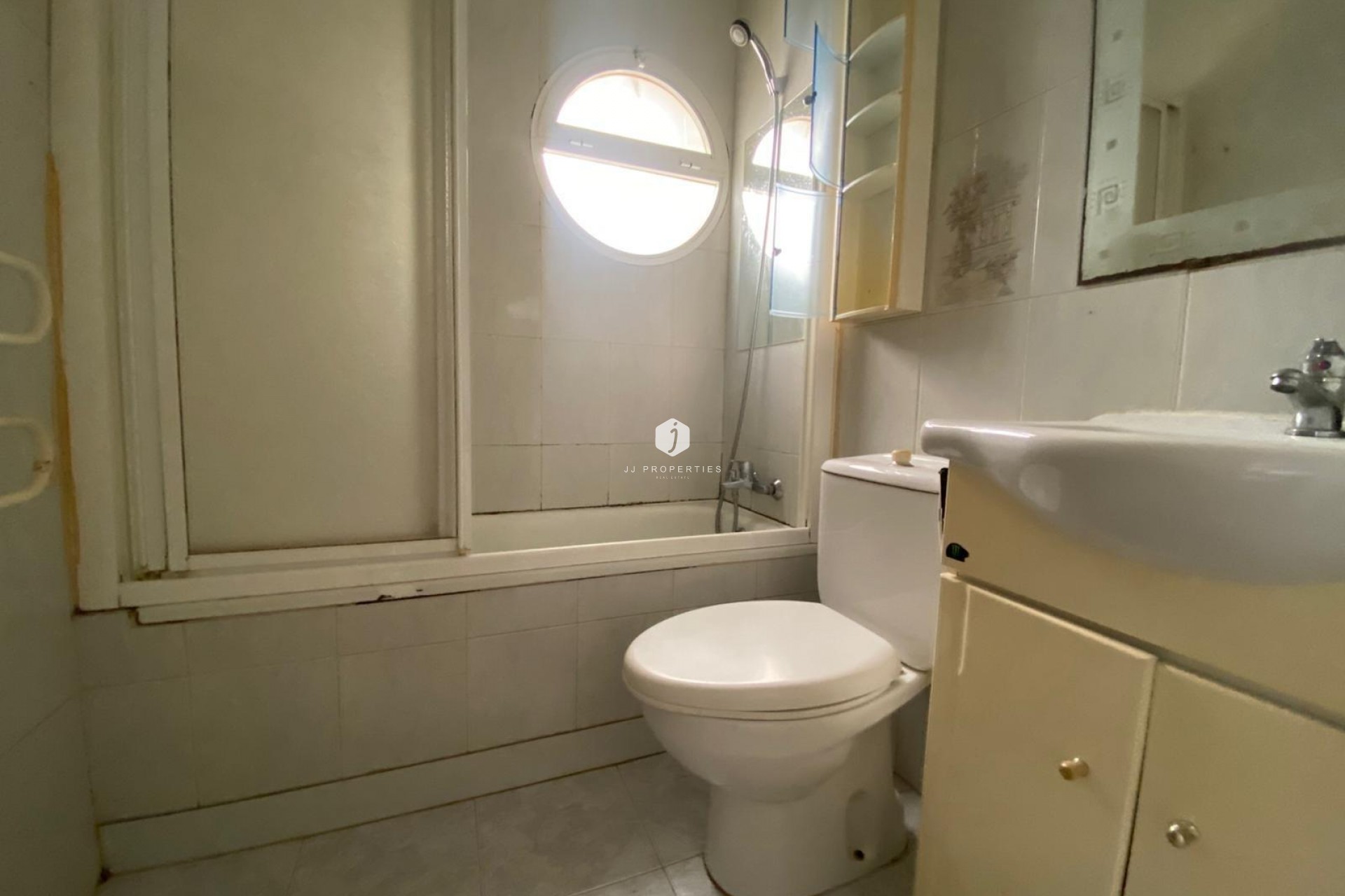 Segunda mano - Bungalow -
Torrevieja - Torretas