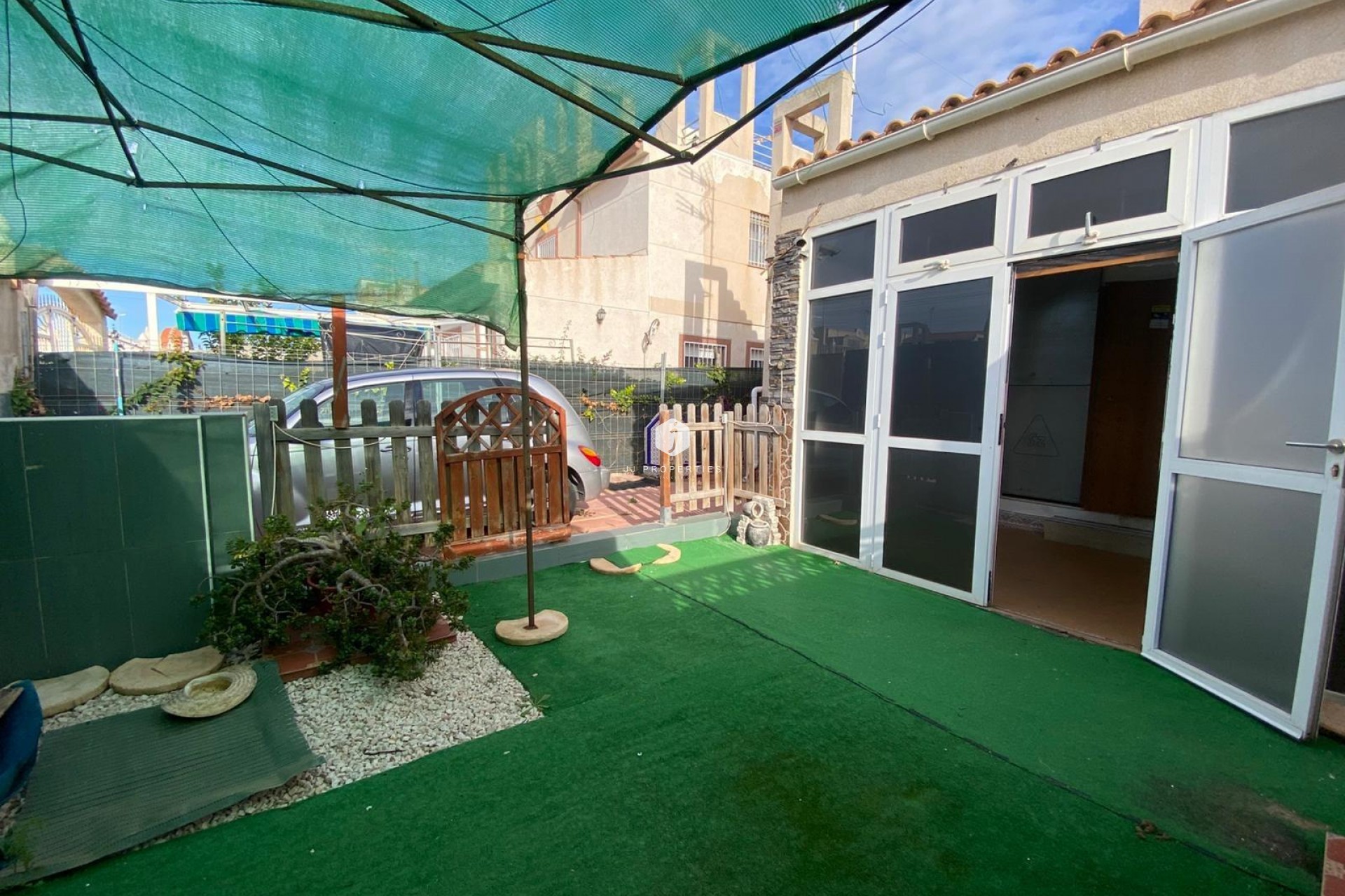 Segunda mano - Bungalow -
Torrevieja - Torretas