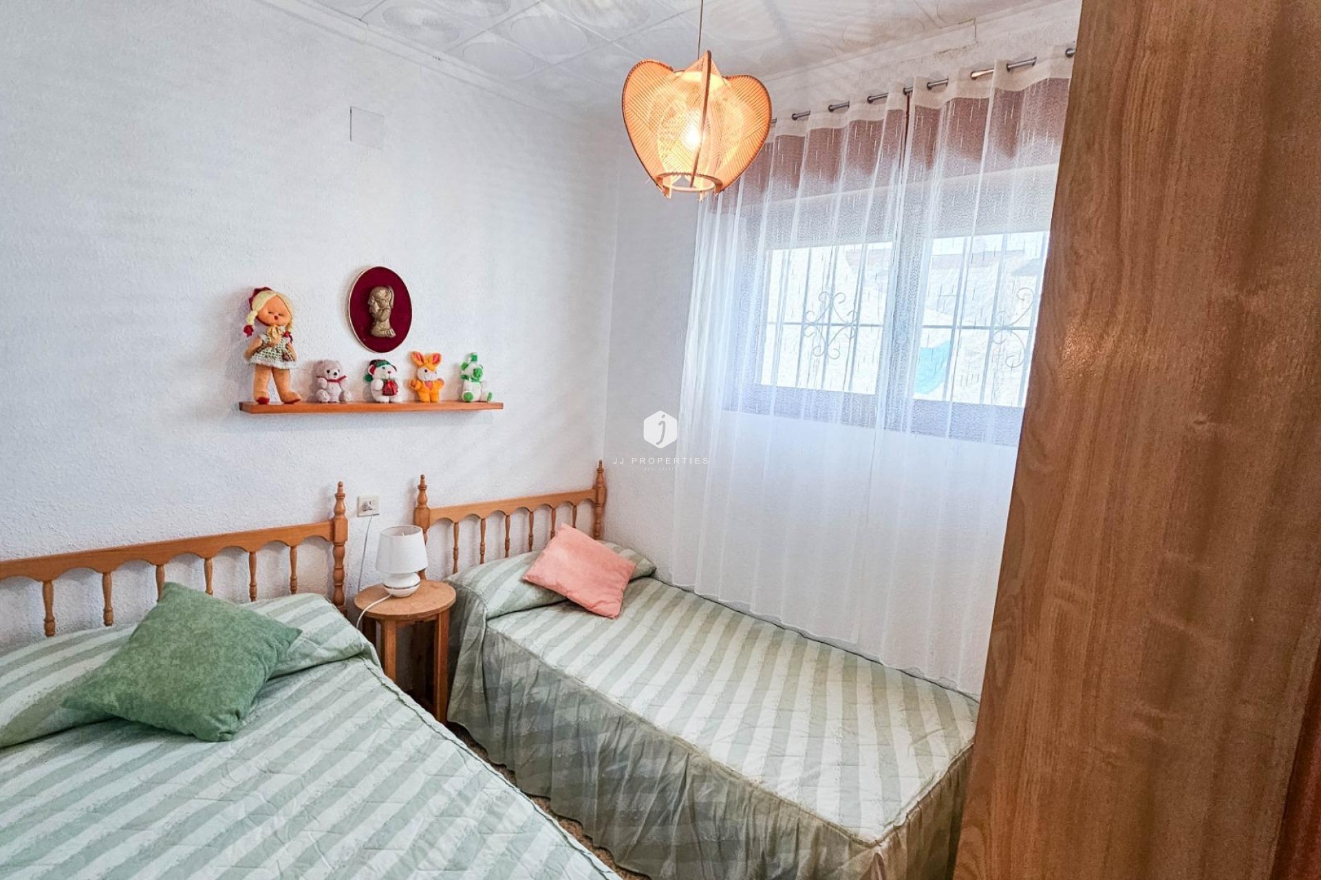 Segunda mano - Bungalow -
Torrevieja - Torretas