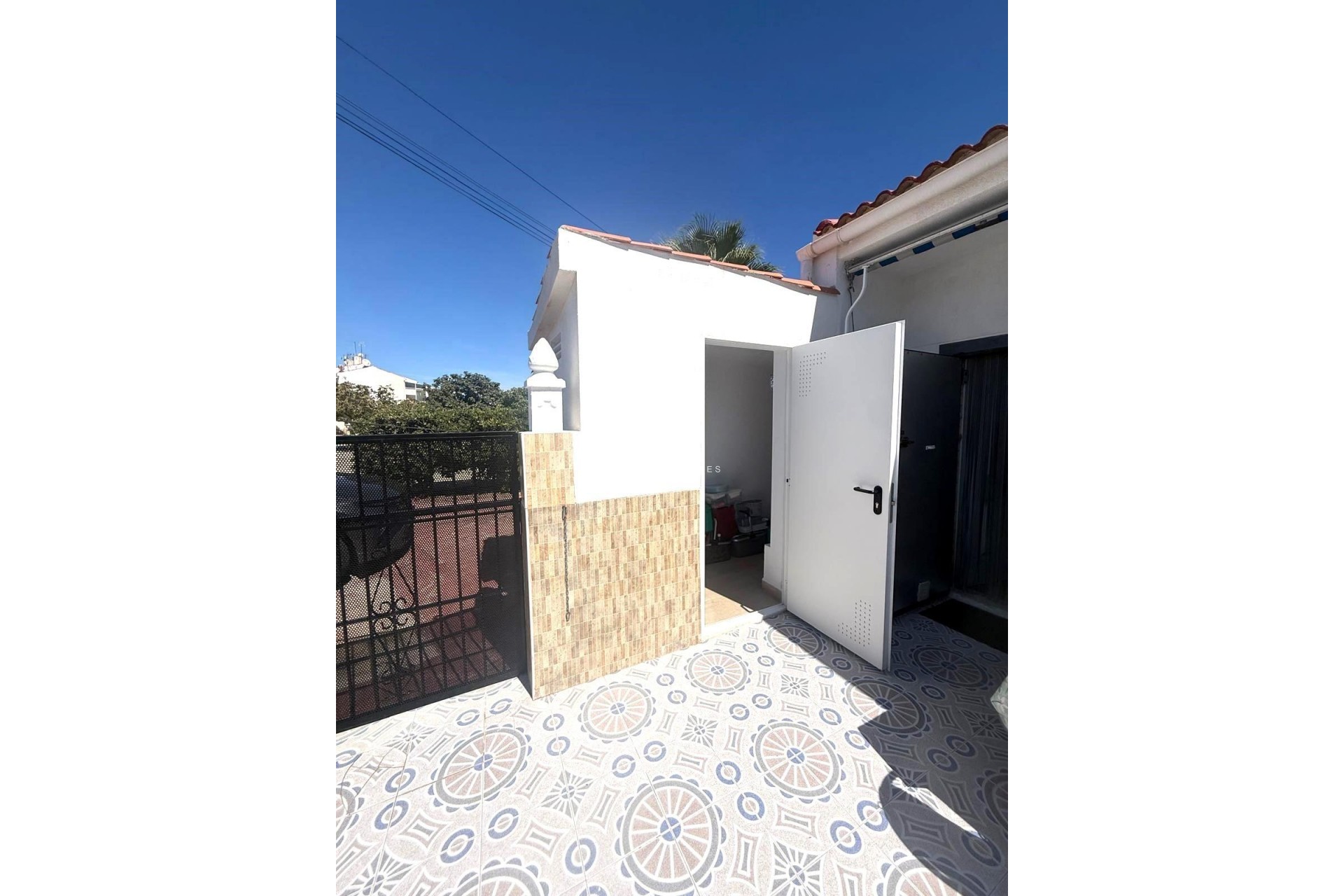 Segunda mano - Bungalow -
Torrevieja - Torretas