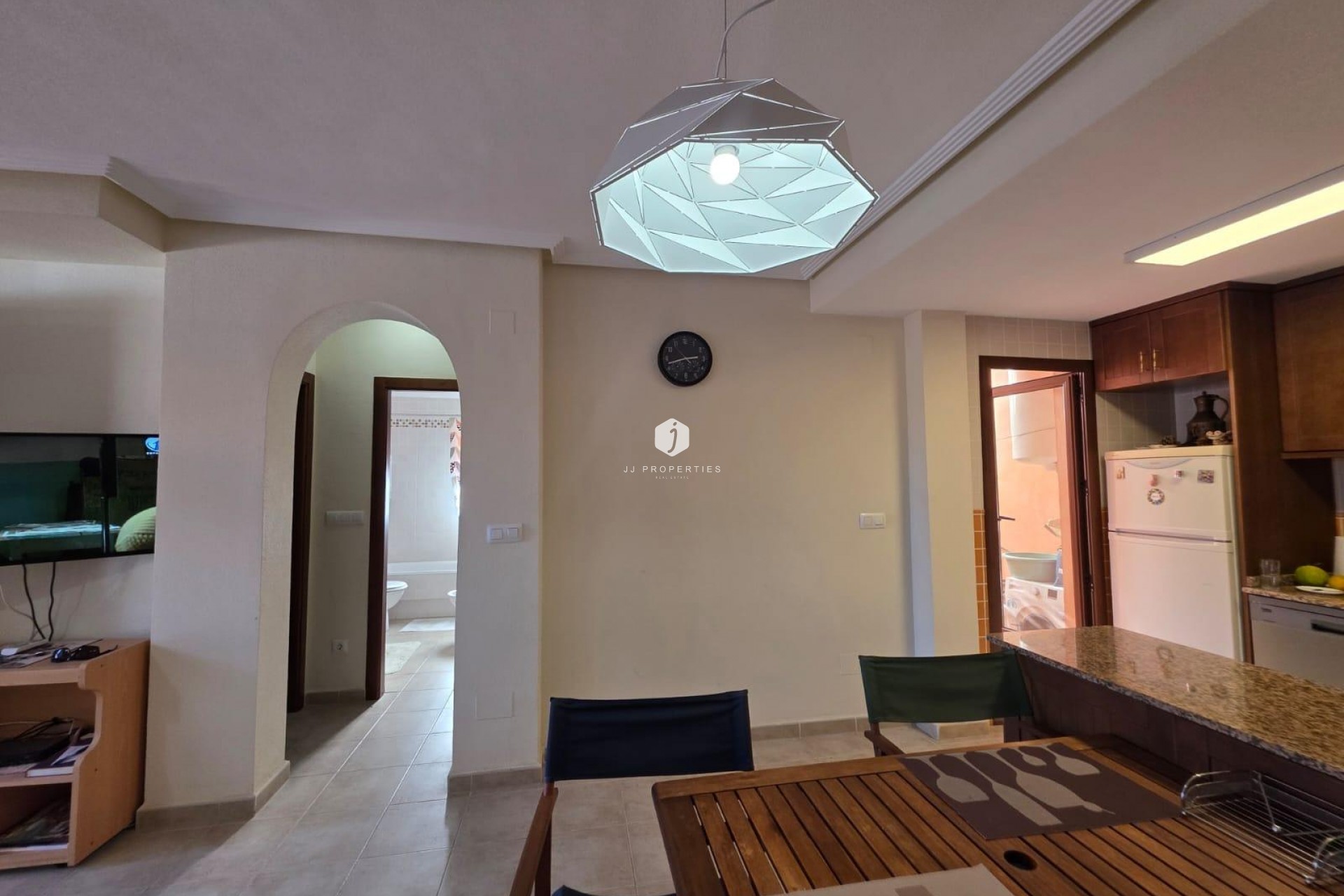 Segunda mano - Bungalow -
Torrevieja - Zona Los Frutales