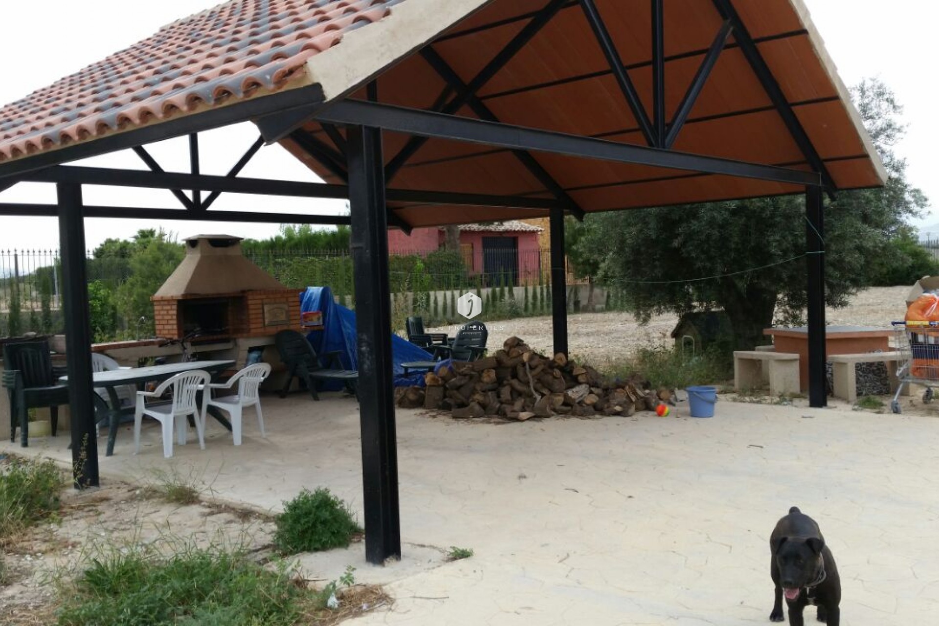 Segunda mano - Casa de campo -
Benferri - Inland