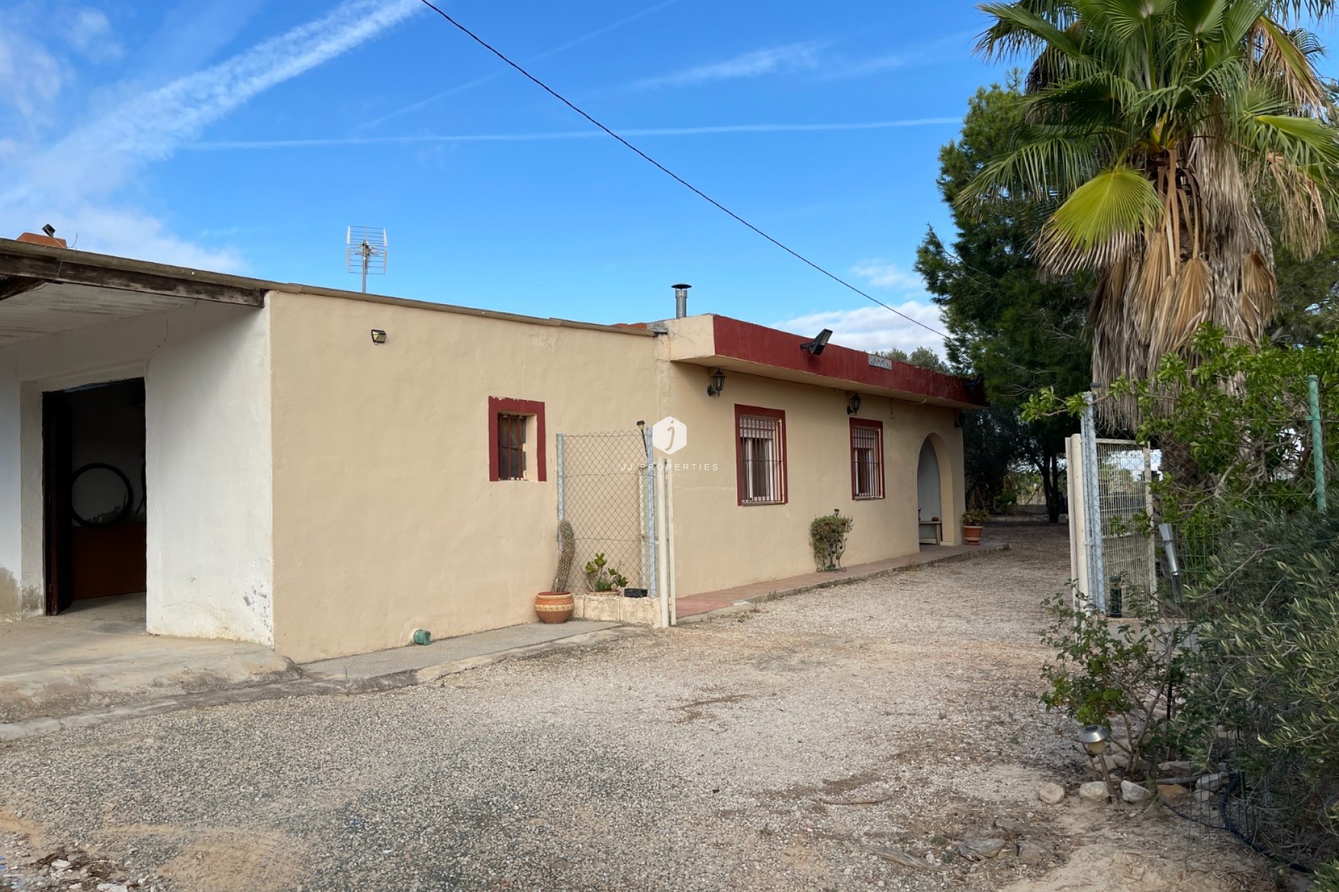 Segunda mano - Casa de campo -
Jacarilla - Inland