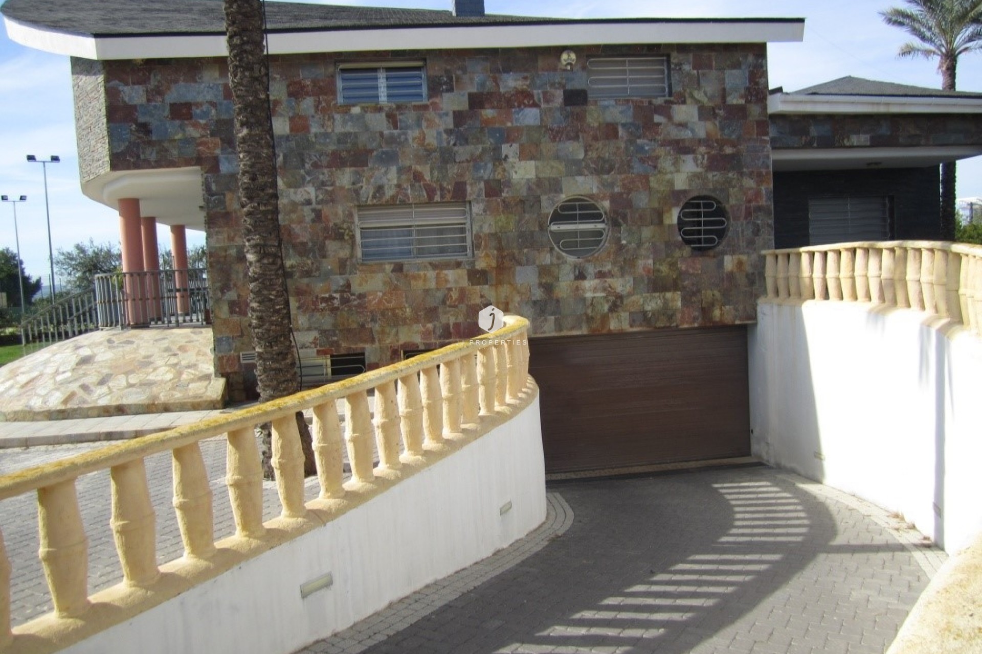 Segunda mano - Casa de campo -
Los Montesinos - Costa Blanca