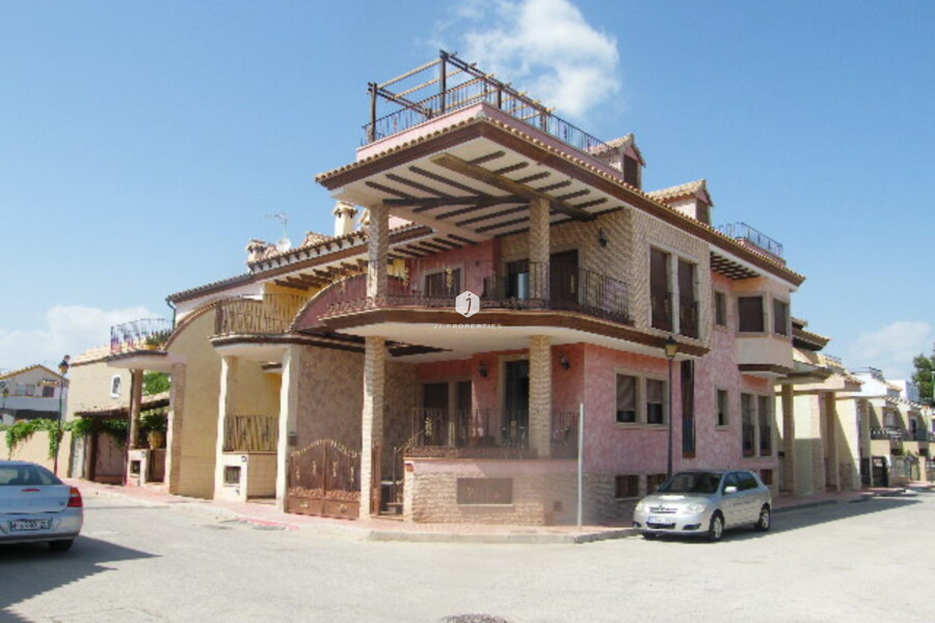 Segunda mano - Chalet -
Daya Nueva - Costa Blanca