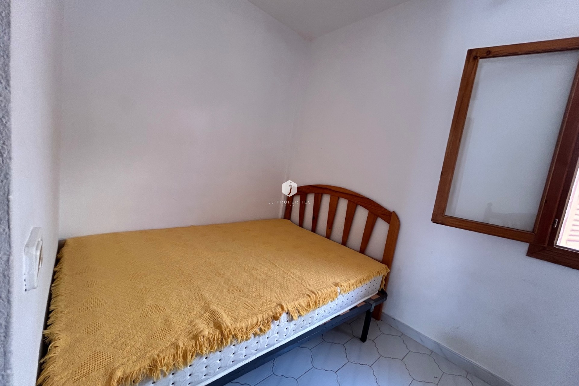 Segunda mano - Chalet -
El Chaparral - Inland