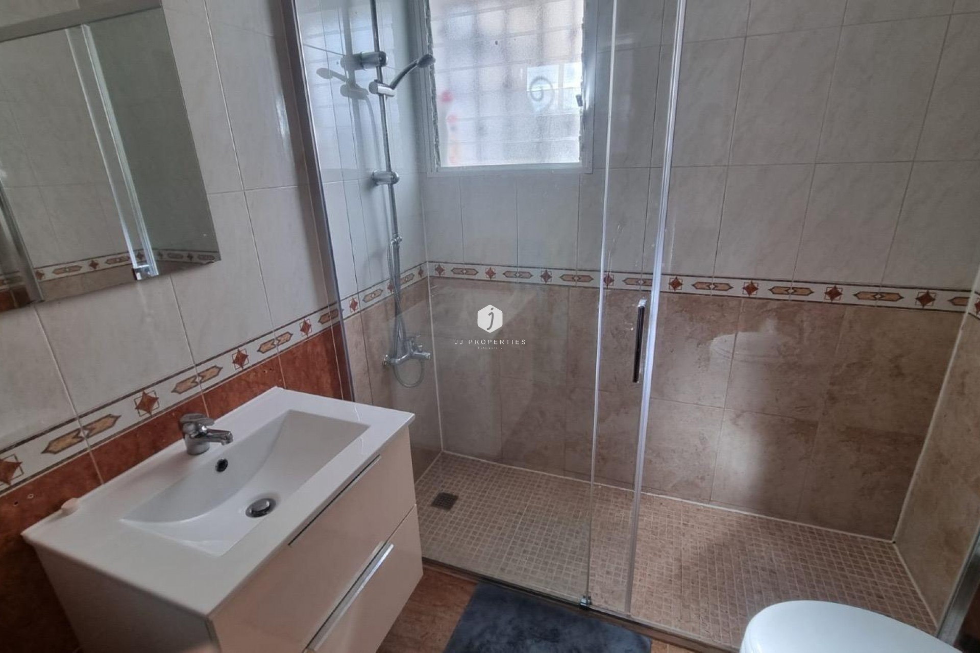 Segunda mano - Chalet -
Guardamar del Segura - Urbanizaciones