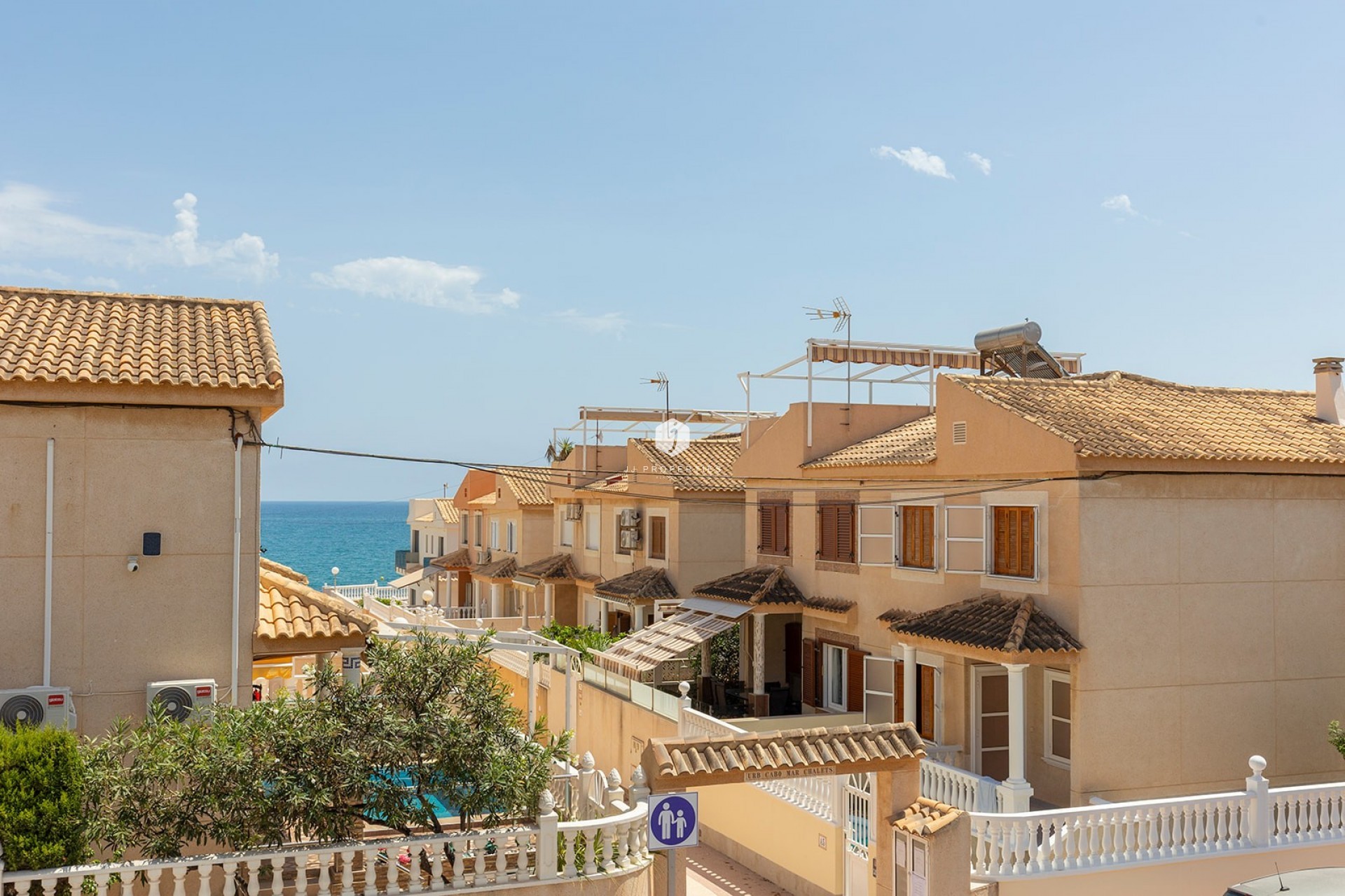 Segunda mano - Chalet -
La Mata - Costa Blanca