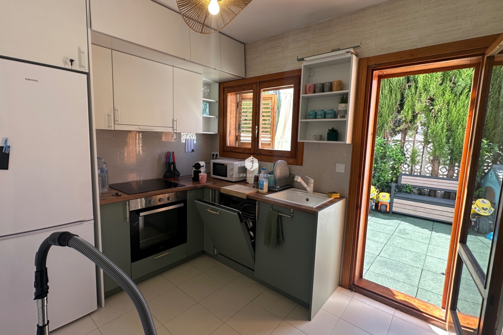 Segunda mano - Chalet -
La Mata - Costa Blanca
