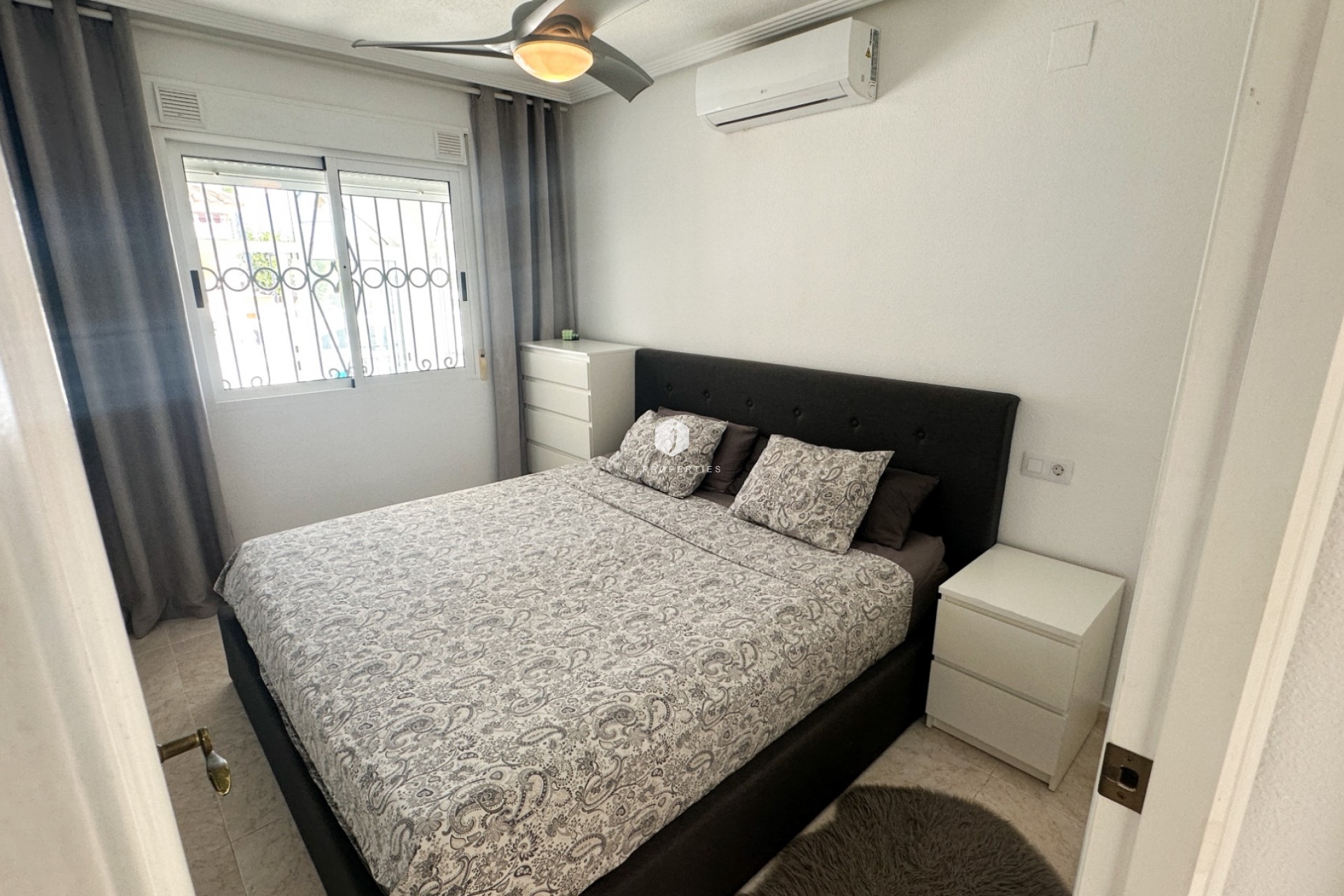 Segunda mano - Chalet -
Los Altos - Costa Blanca