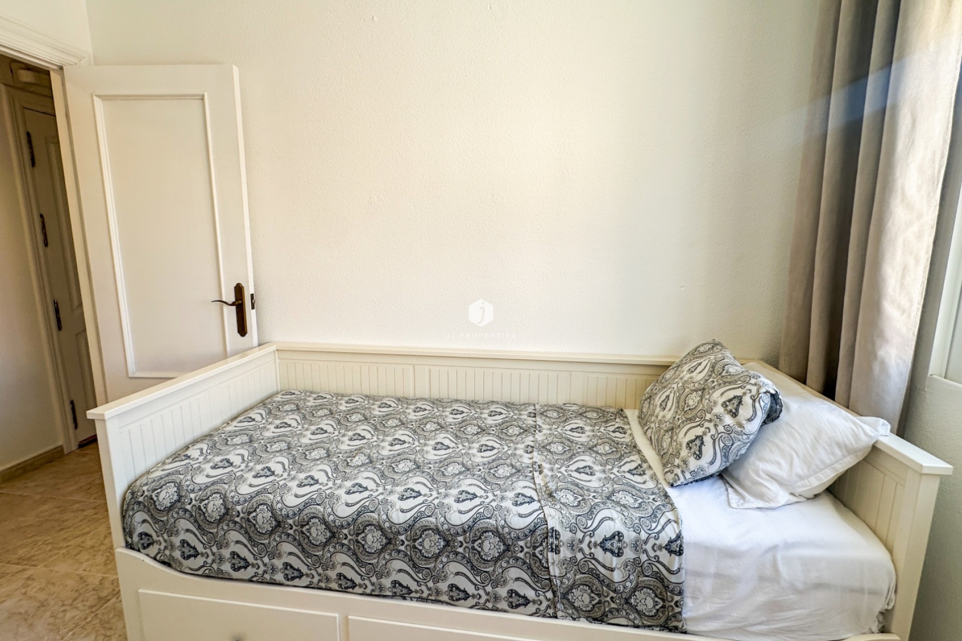 Segunda mano - Chalet -
Los Altos - Costa Blanca
