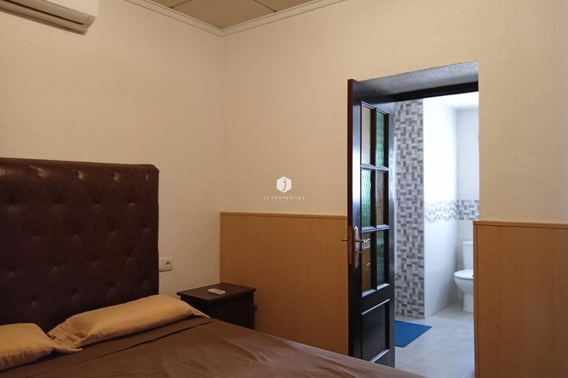Segunda mano - Chalet -
Los Montesinos - PUEBLO CENTRO