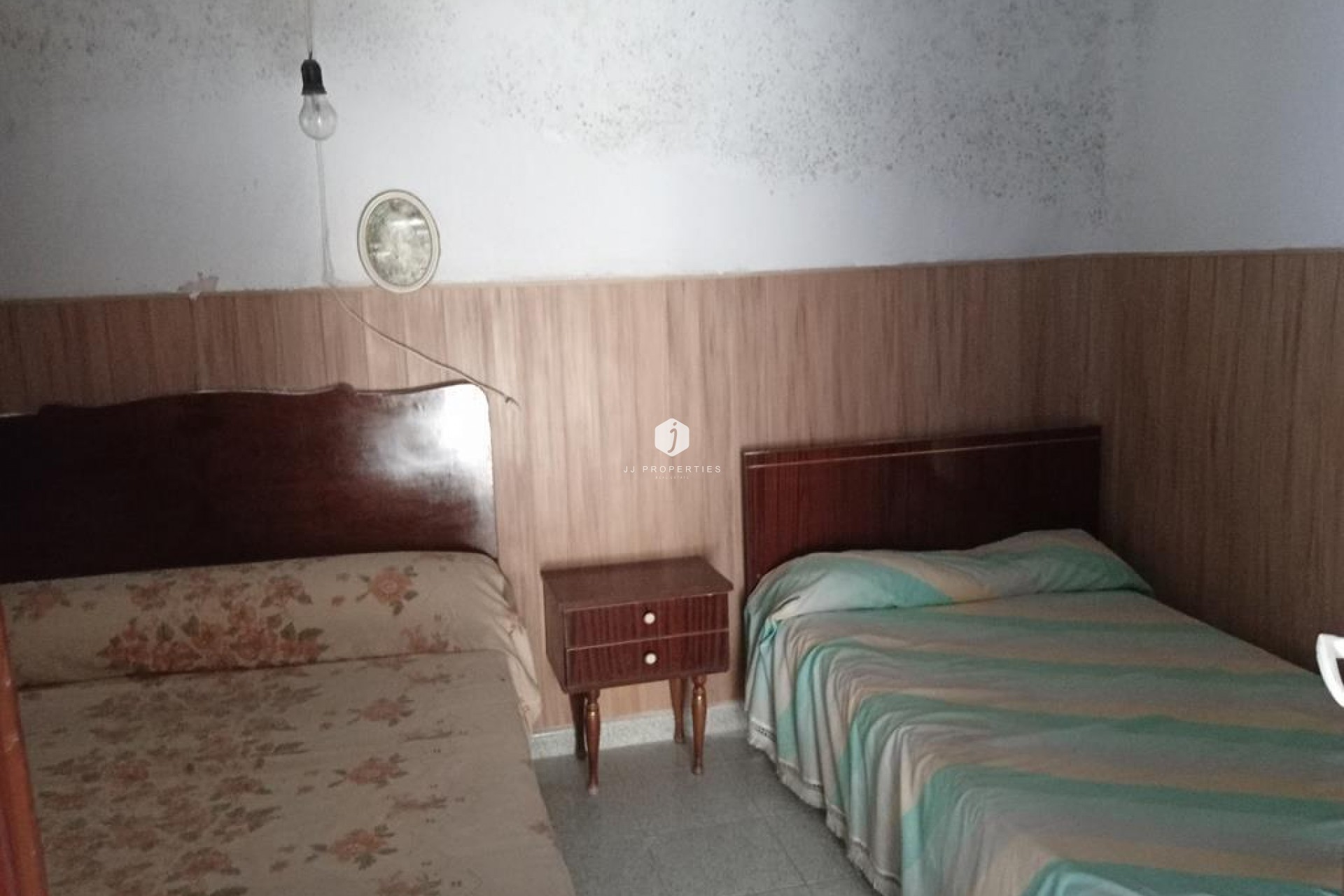 Segunda mano - Chalet -
Los Montesinos