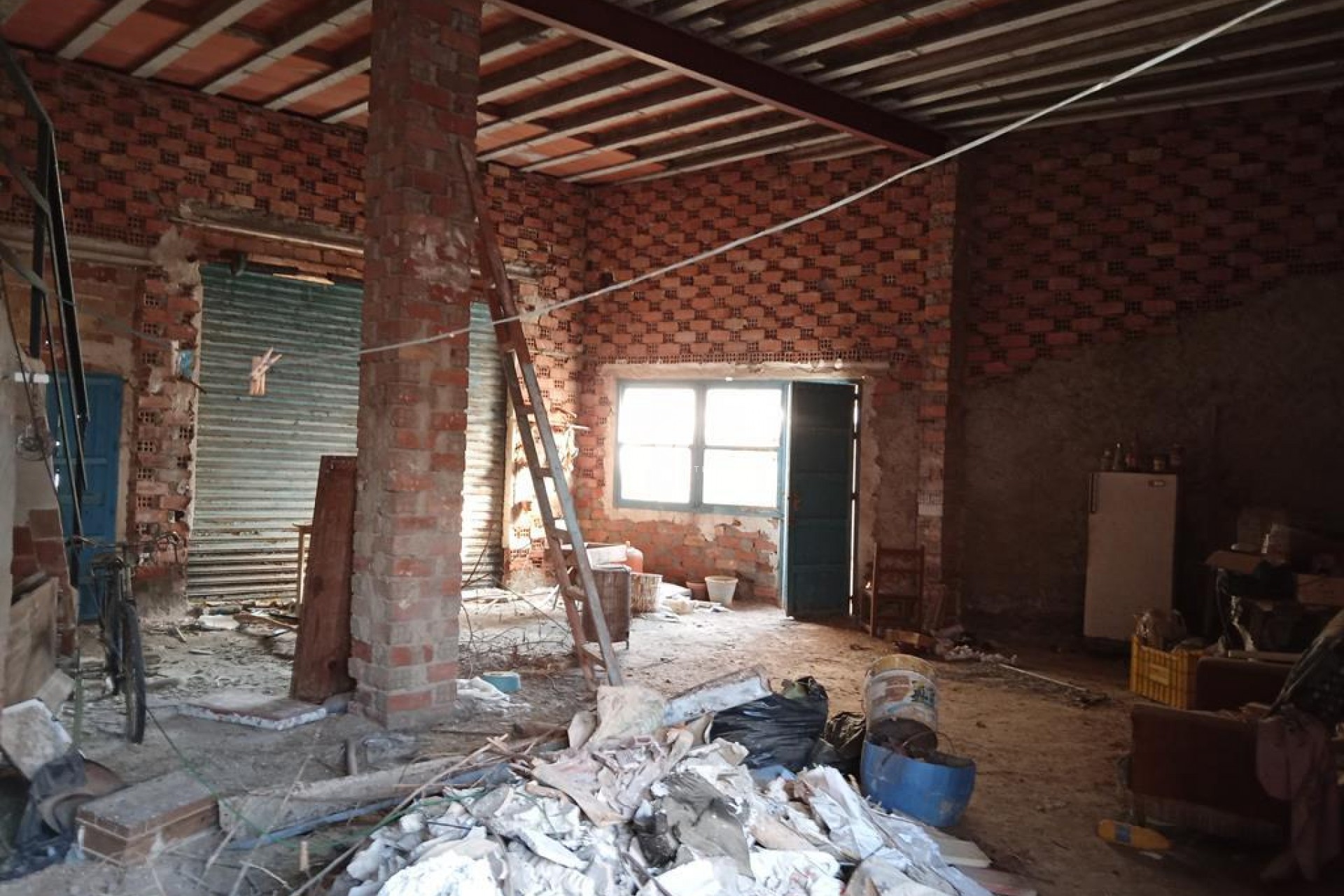 Segunda mano - Chalet -
Los Montesinos