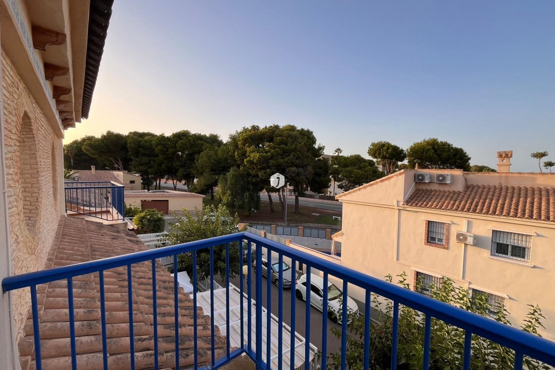 Segunda mano - Chalet -
Orihuela Costa - Campoamor