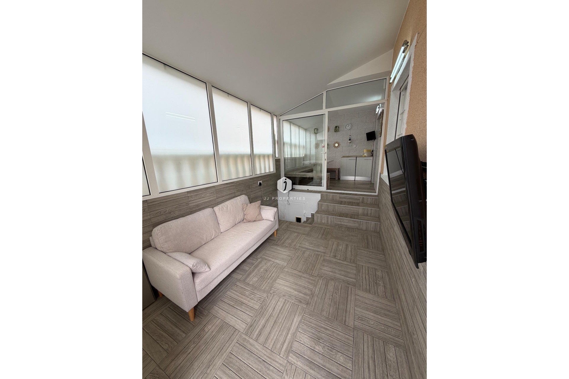 Segunda mano - Chalet -
Orihuela Costa - La Zenia