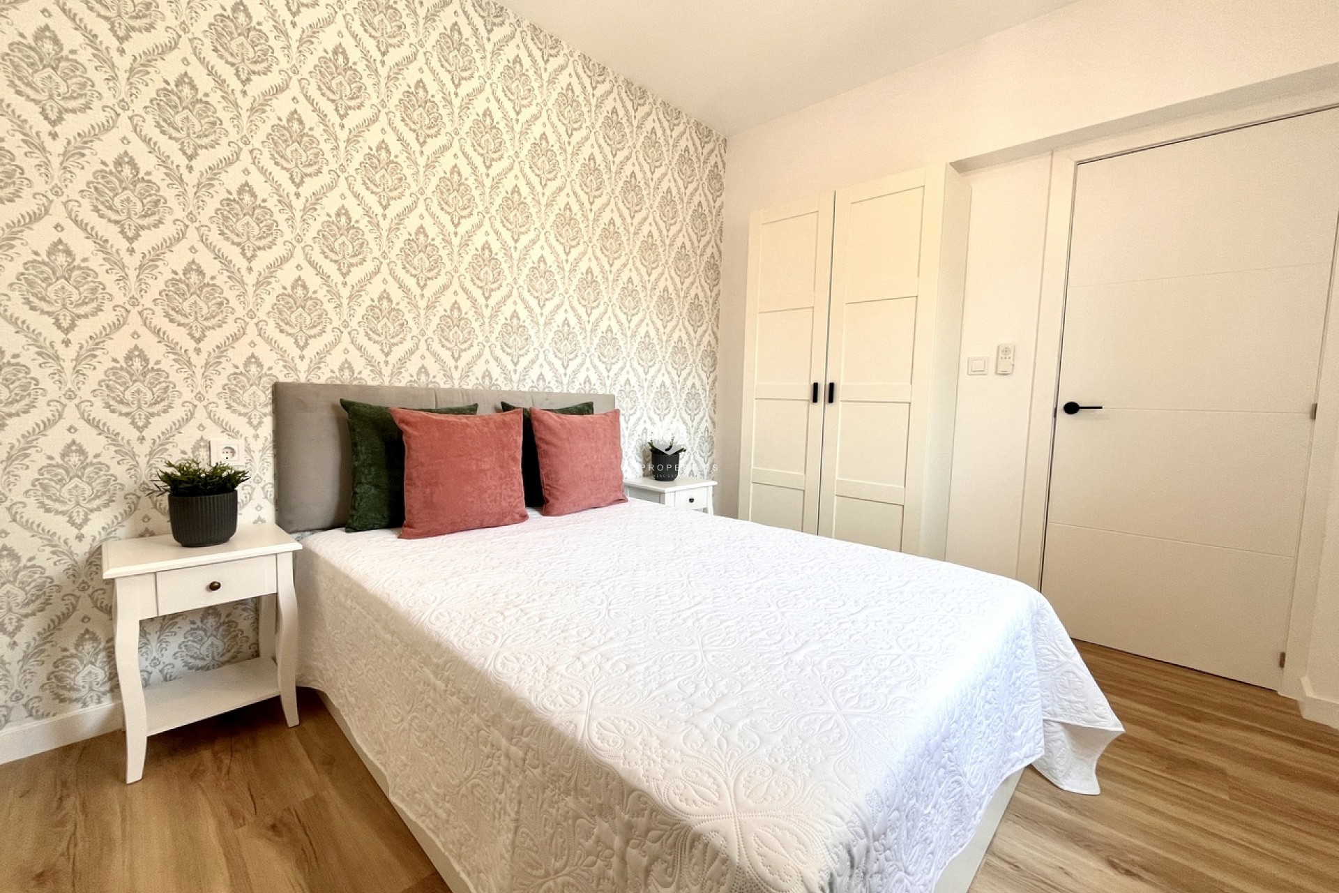 Segunda mano - Chalet -
Playa Flamenca - Costa Blanca