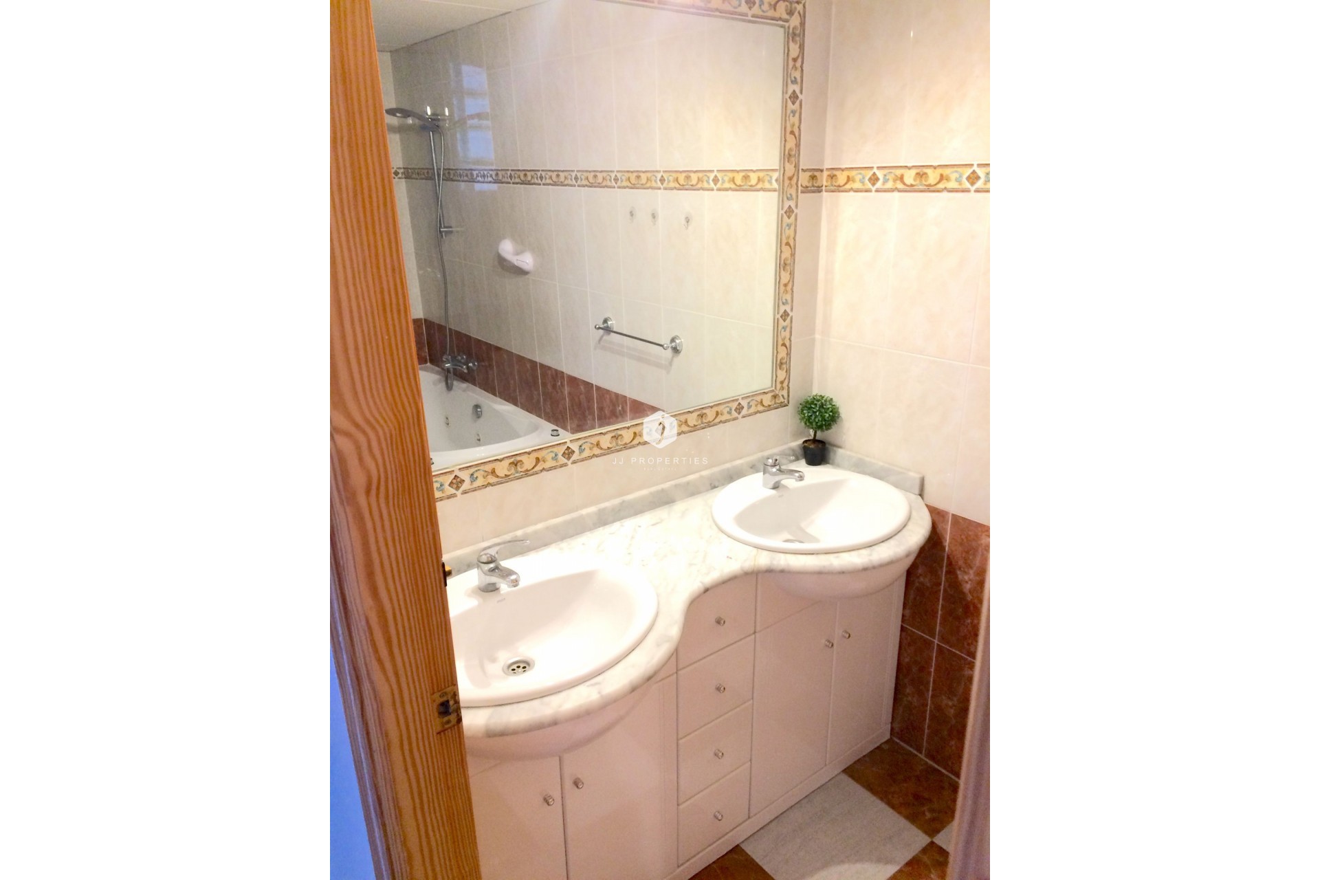 Segunda mano - Chalet -
Playa Flamenca - Costa Blanca