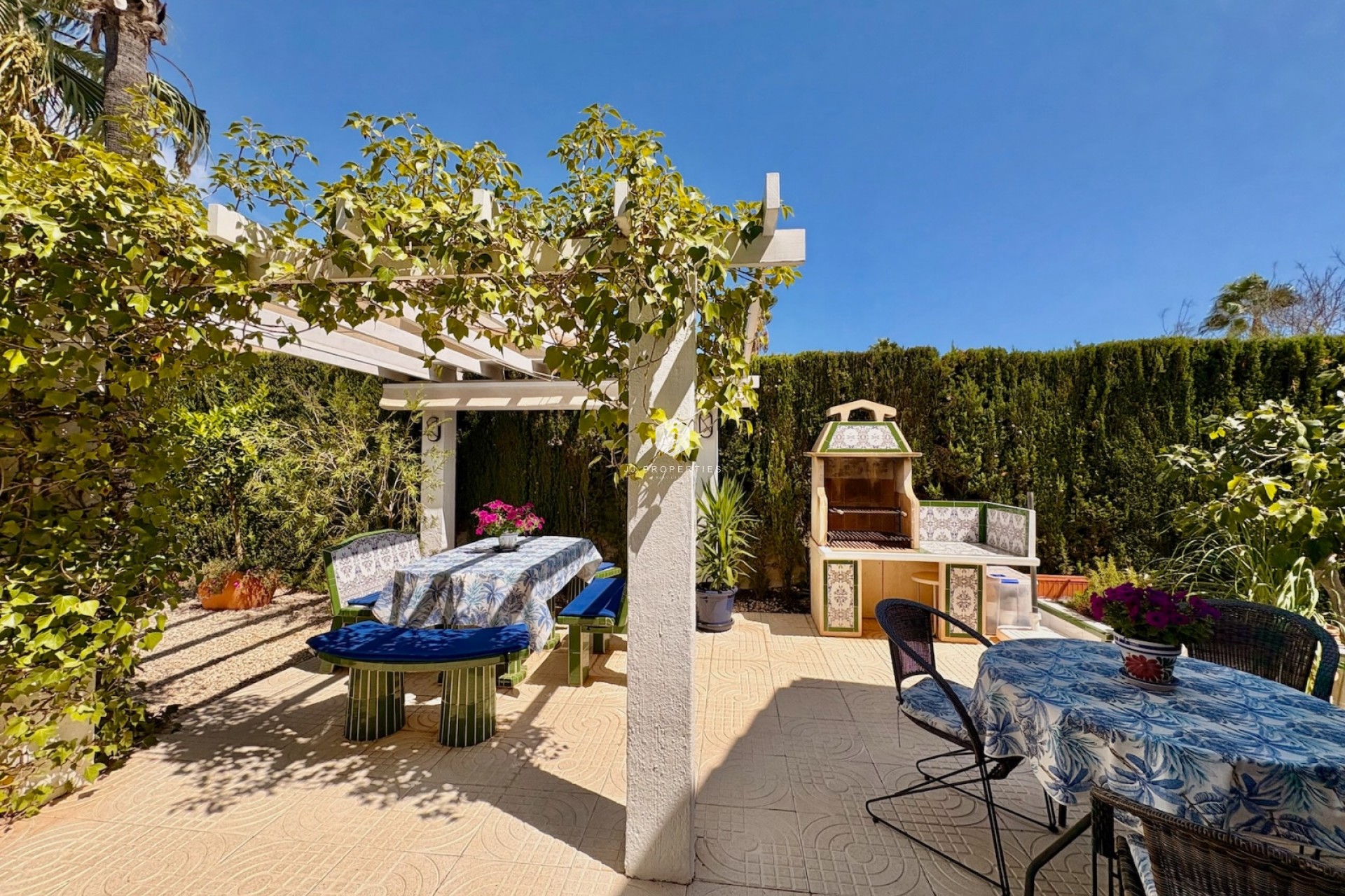 Segunda mano - Chalet -
Rojales - Inland