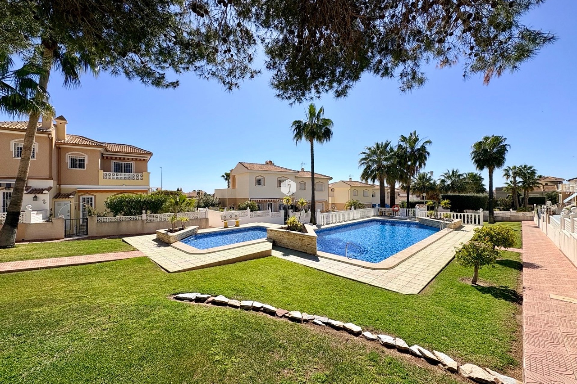 Segunda mano - Chalet -
Rojales - Inland