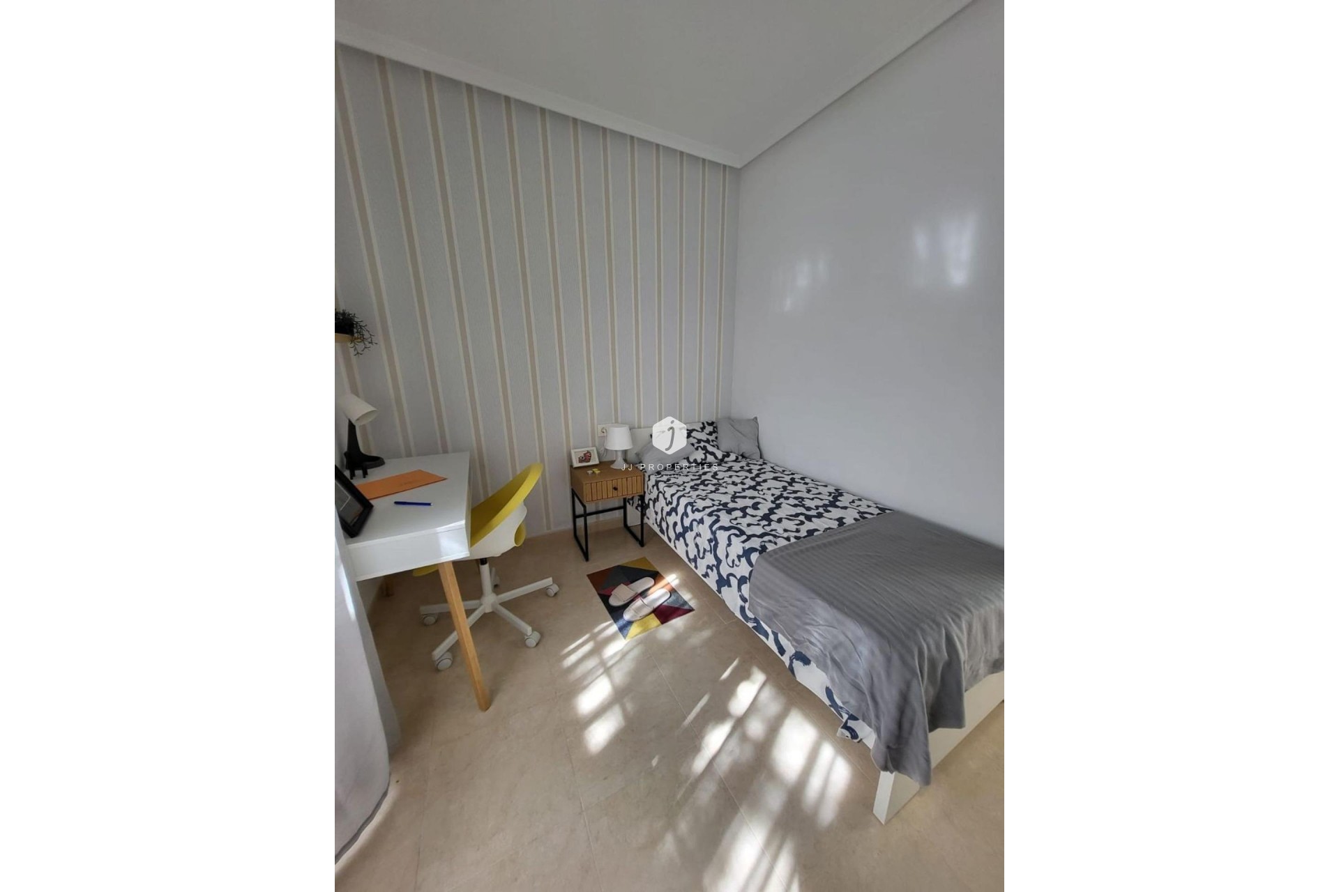 Segunda mano - Chalet -
San Miguel de Salinas - Ciudad De Las Comunicaciones