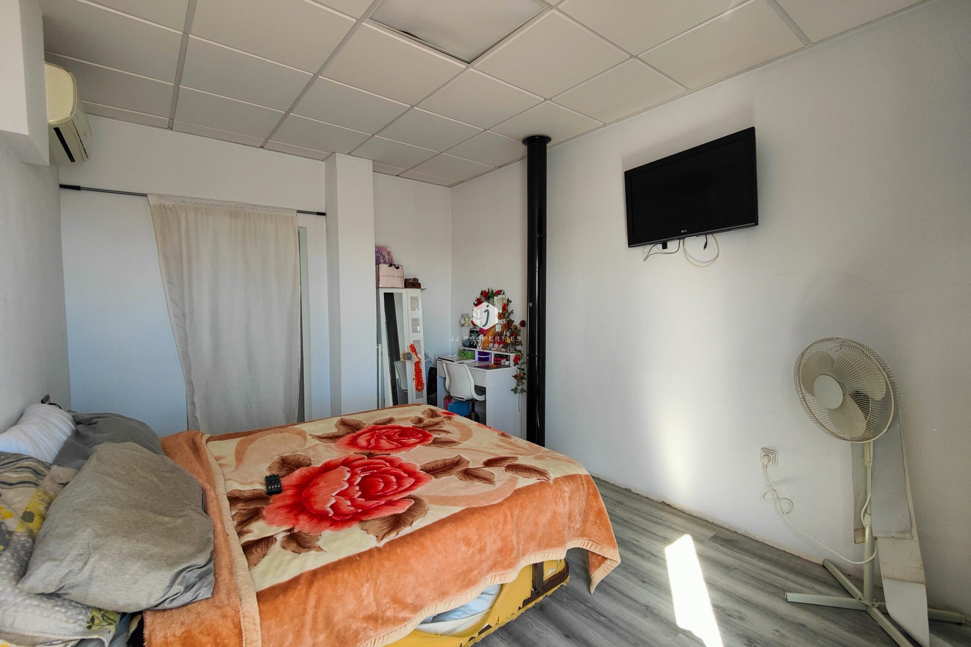 Segunda mano - Chalet -
San Miguel de Salinas - Inland