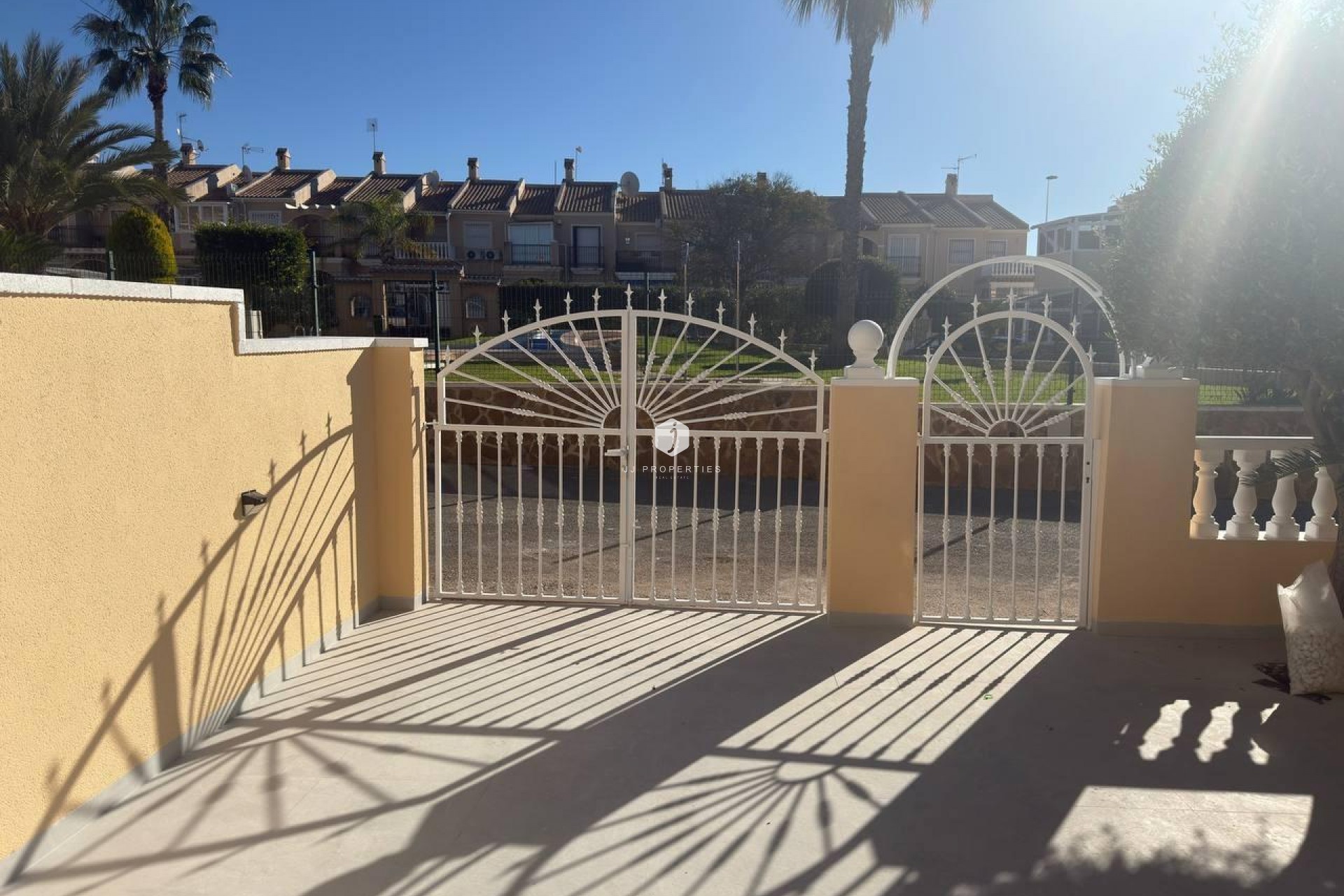 Segunda mano - Chalet -
Torrevieja - Aguas Nuevas 1