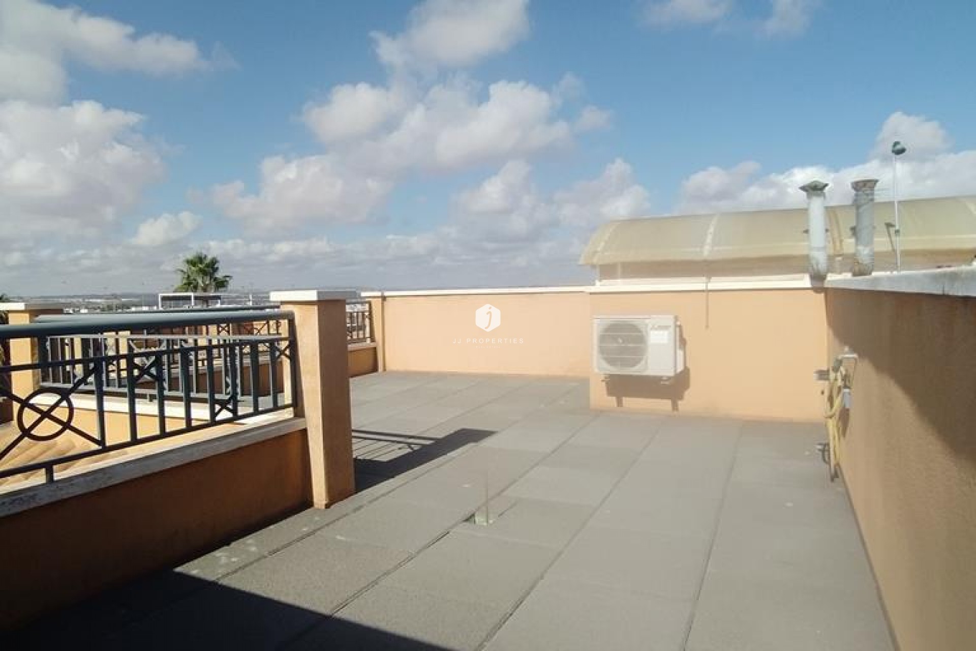 Segunda mano - Chalet -
Torrevieja - AGUAS NUEVAS 25