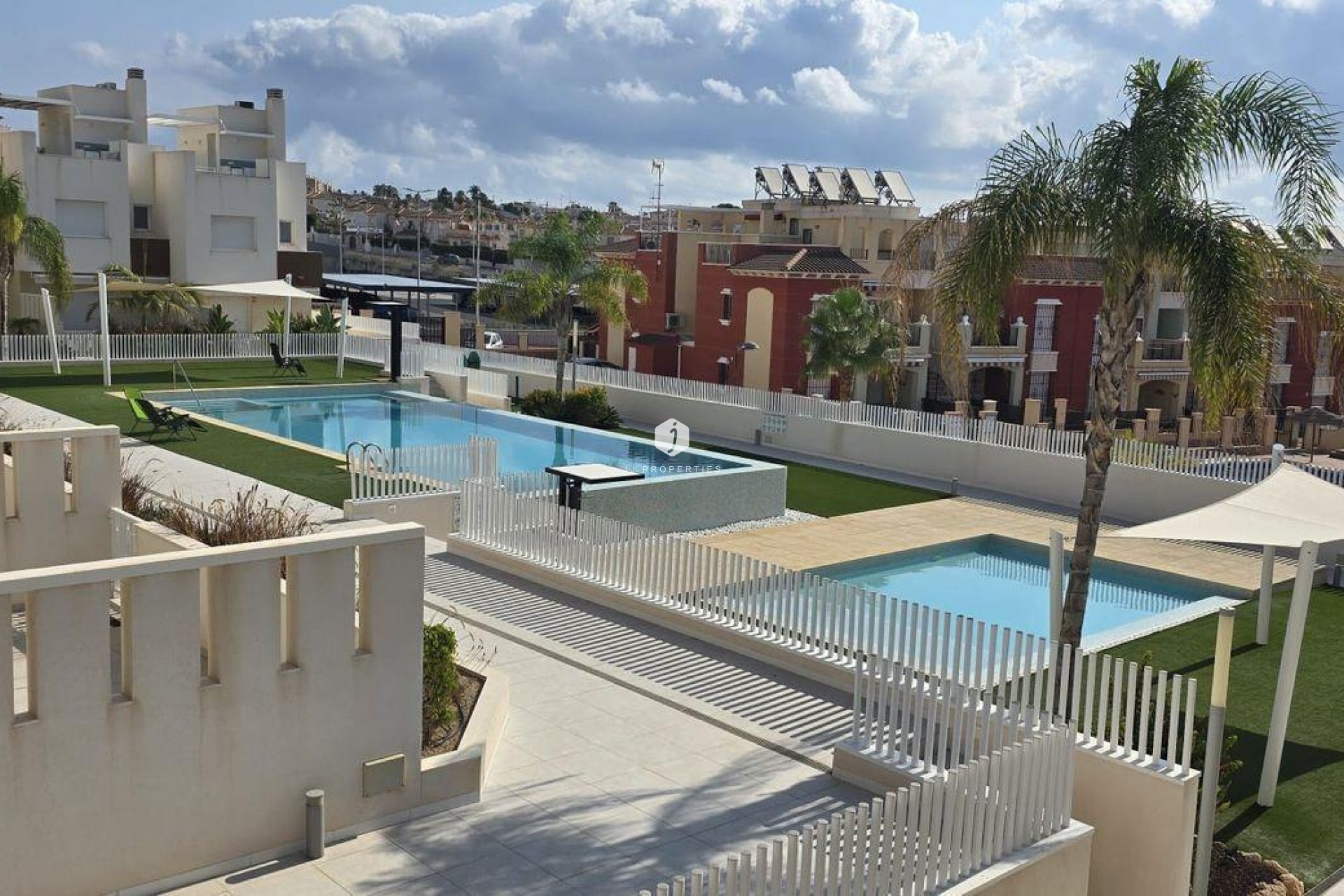 Segunda mano - Chalet -
Torrevieja - aguas nuevas