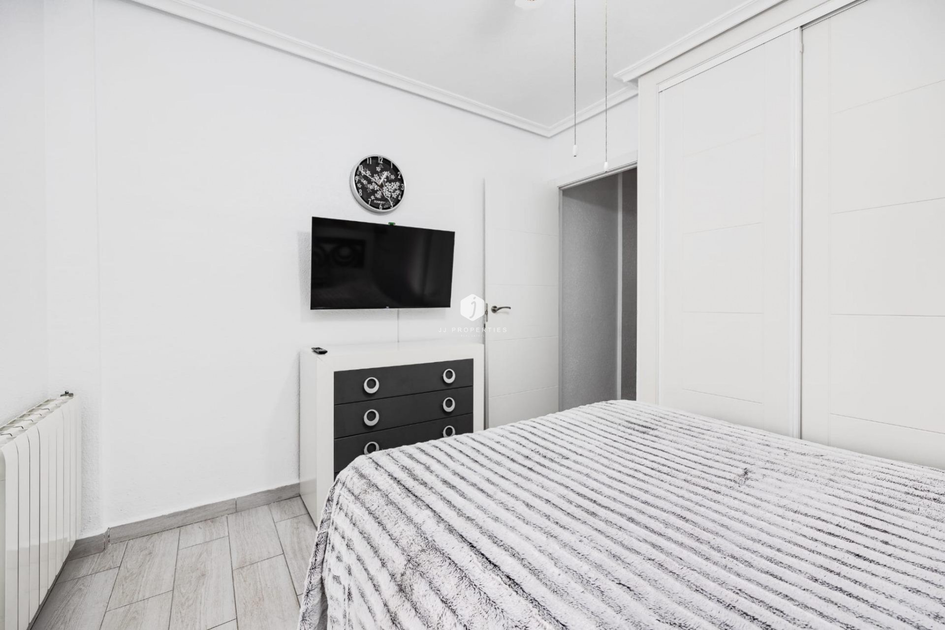 Segunda mano - Chalet -
Torrevieja - Calas blanca