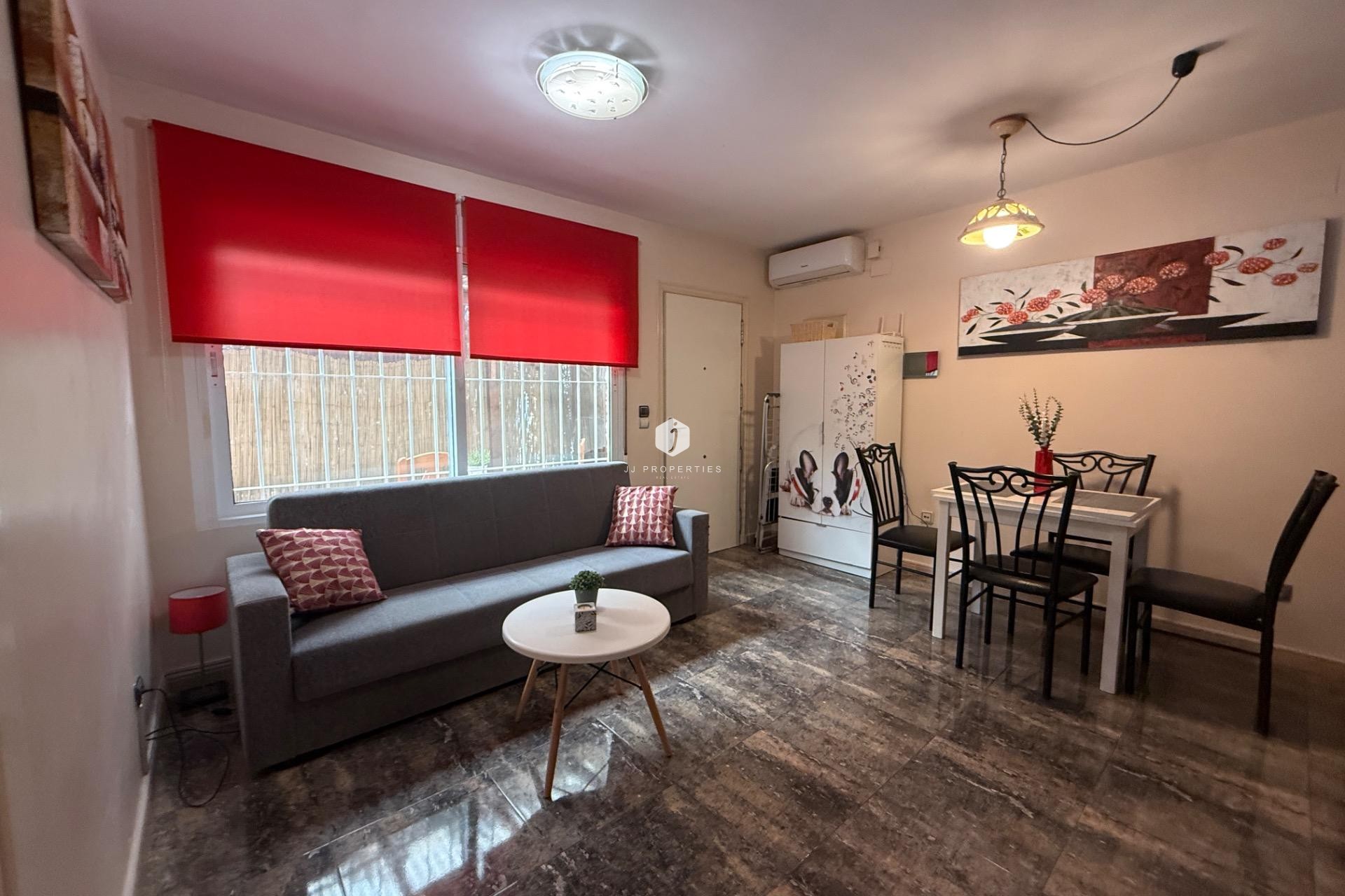 Segunda mano - Chalet -
Torrevieja - Carrefour