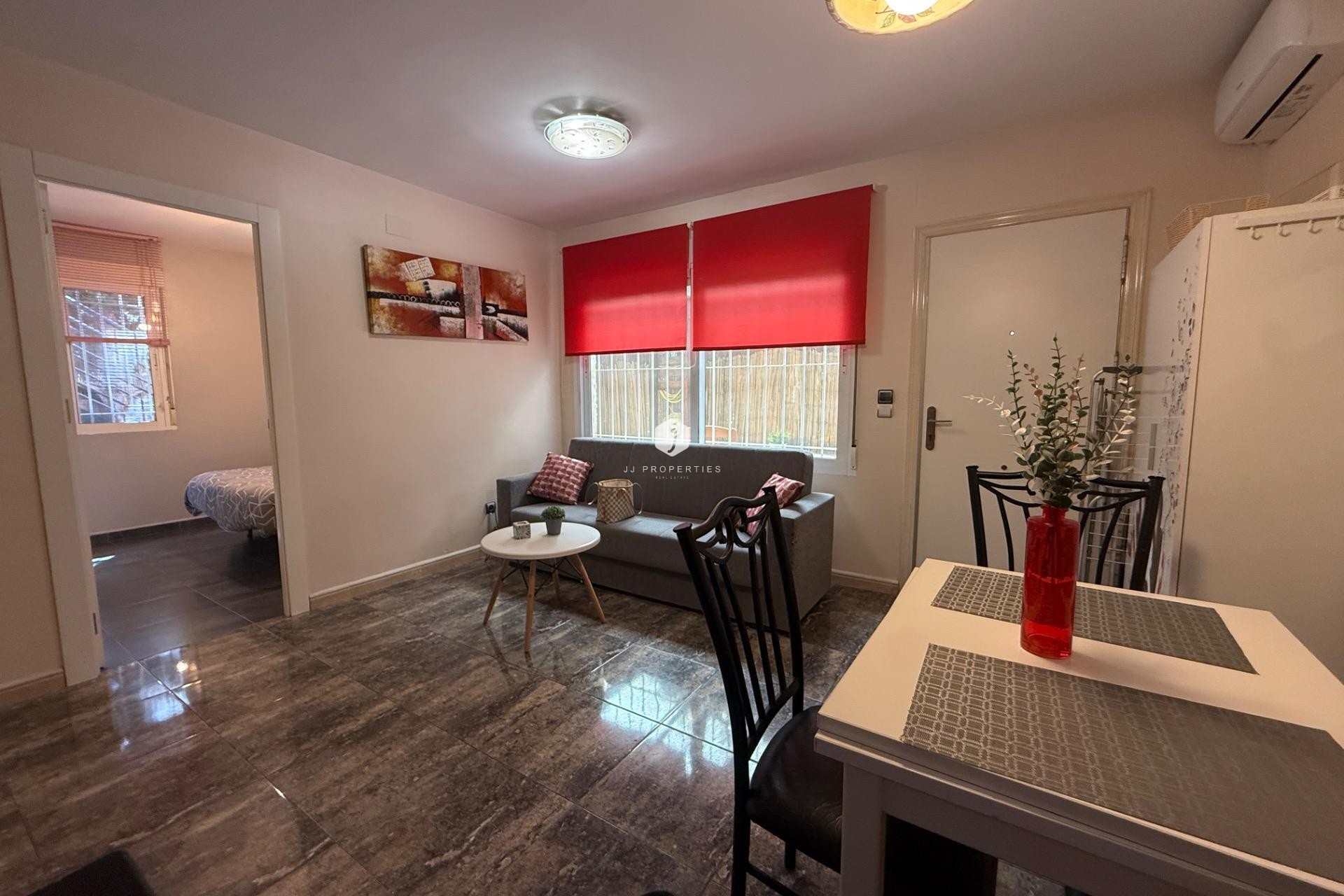 Segunda mano - Chalet -
Torrevieja - Carrefour