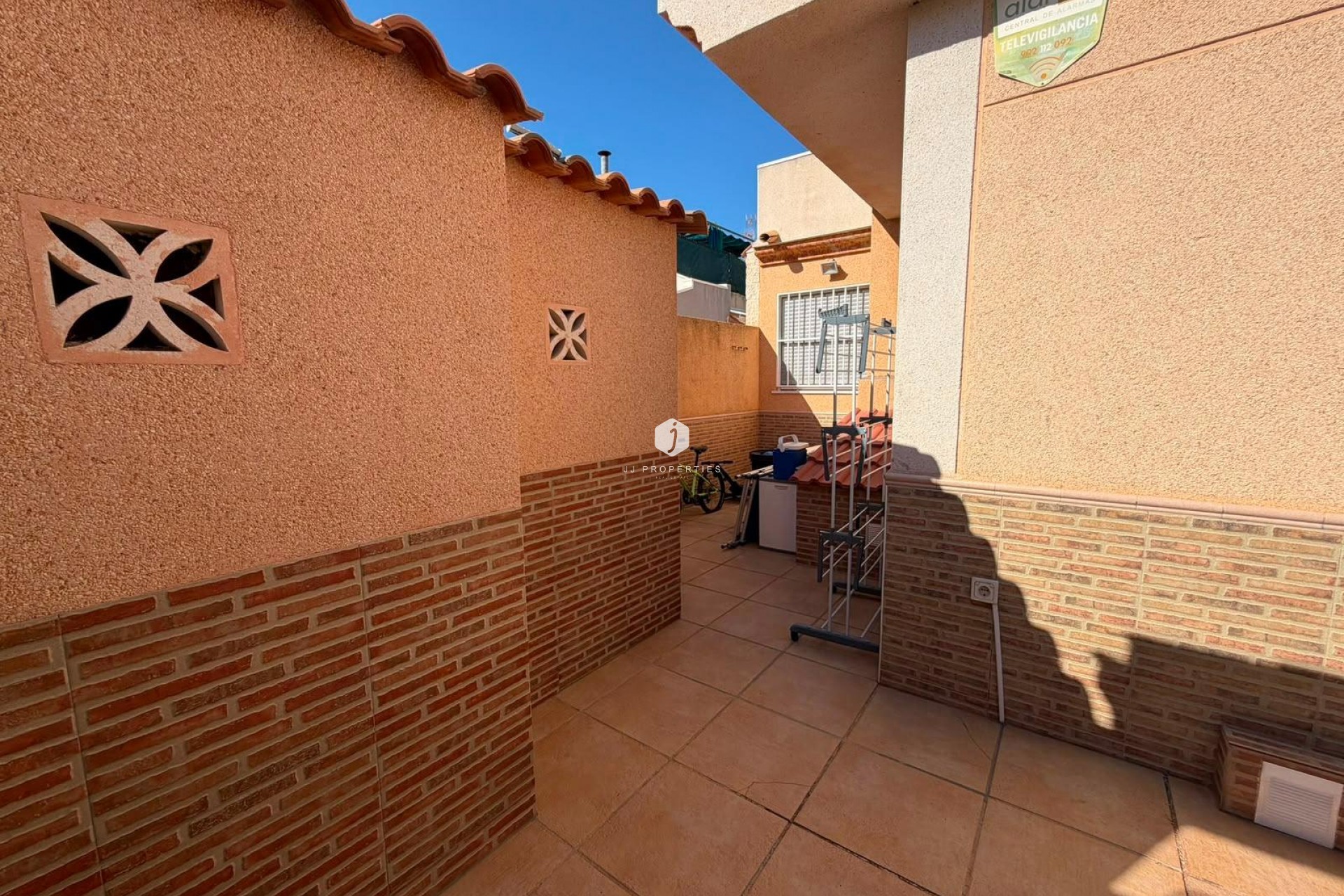 Segunda mano - Chalet -
Torrevieja - Carrefour