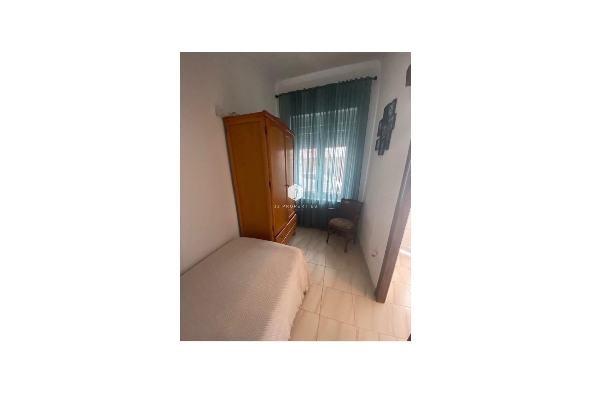 Segunda mano - Chalet -
Torrevieja - Centro