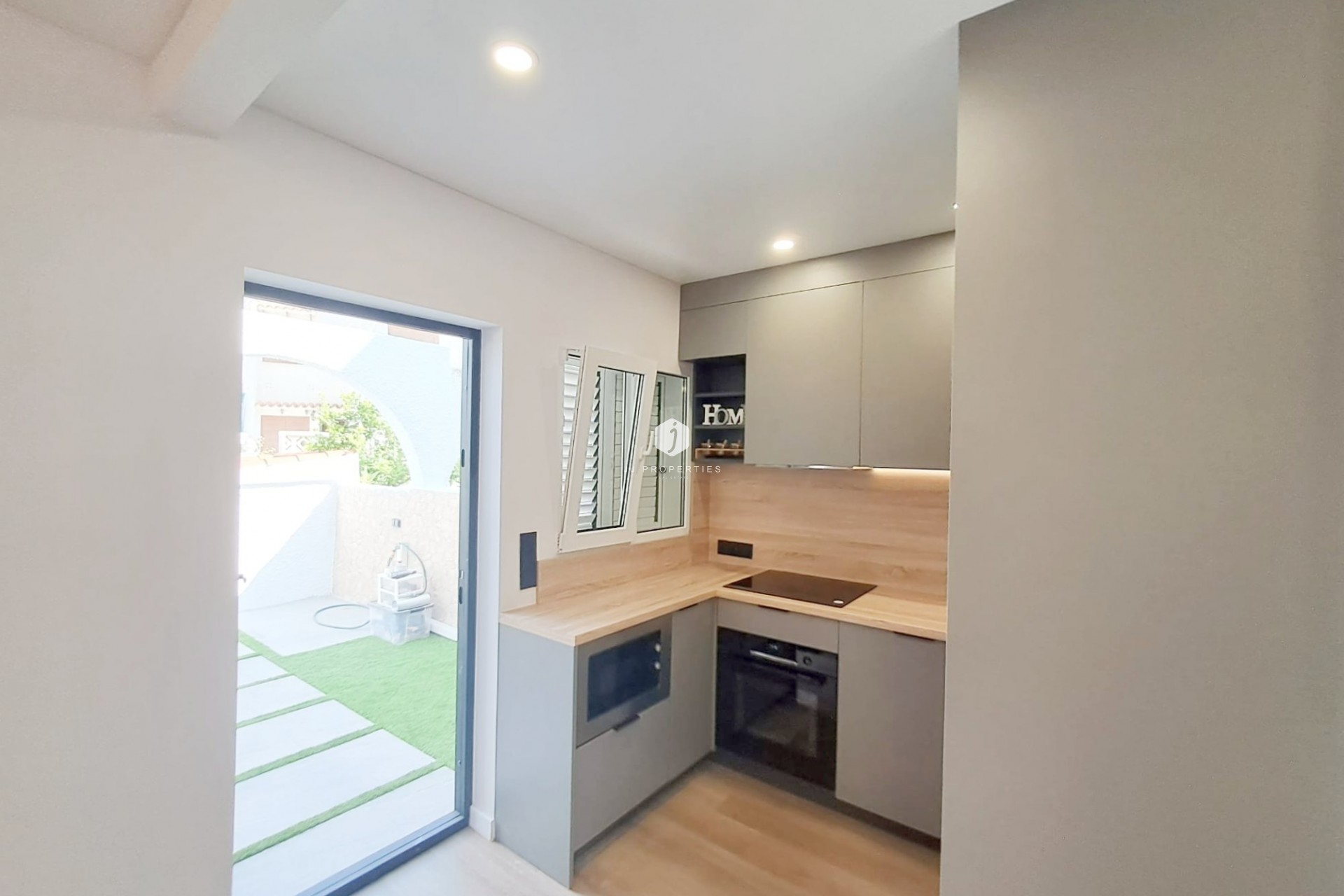 Segunda mano - Chalet -
Torrevieja - Costa Blanca