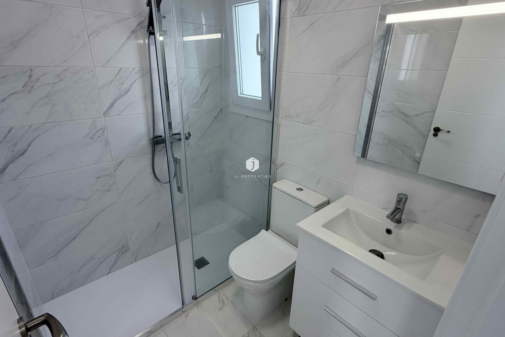 Segunda mano - Chalet -
Torrevieja - Costa Blanca