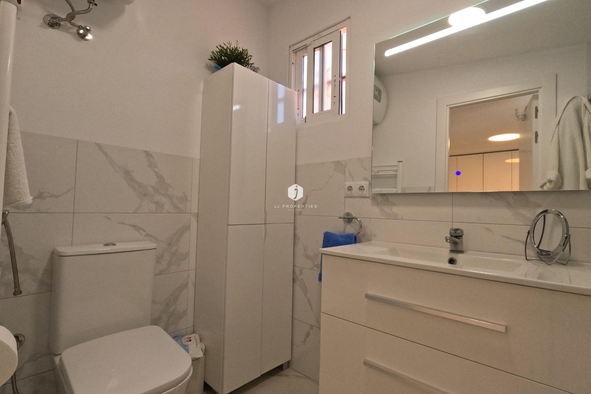 Segunda mano - Chalet -
Torrevieja - El Acequión - Los Náufragos