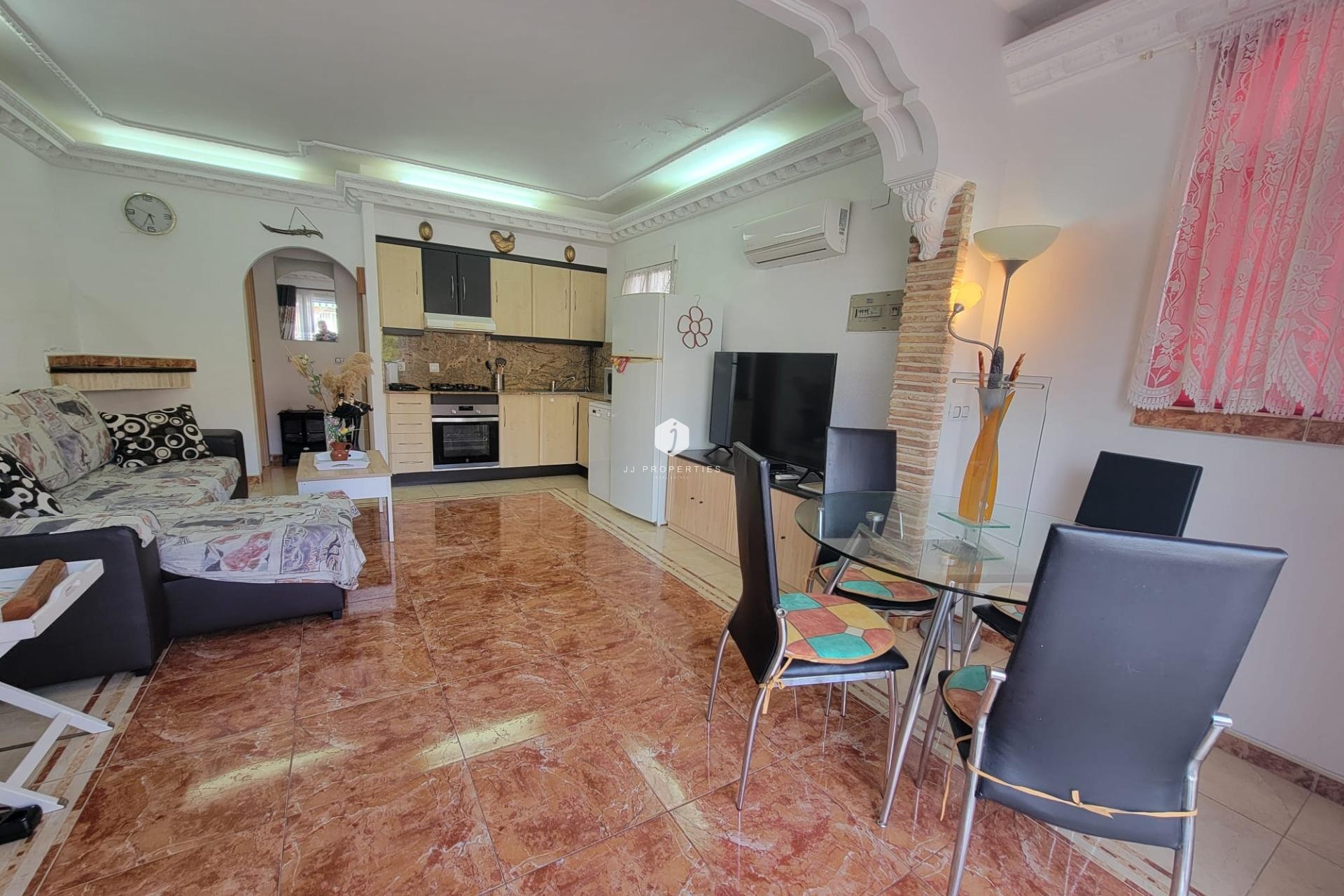 Segunda mano - Chalet -
Torrevieja - El chaparral