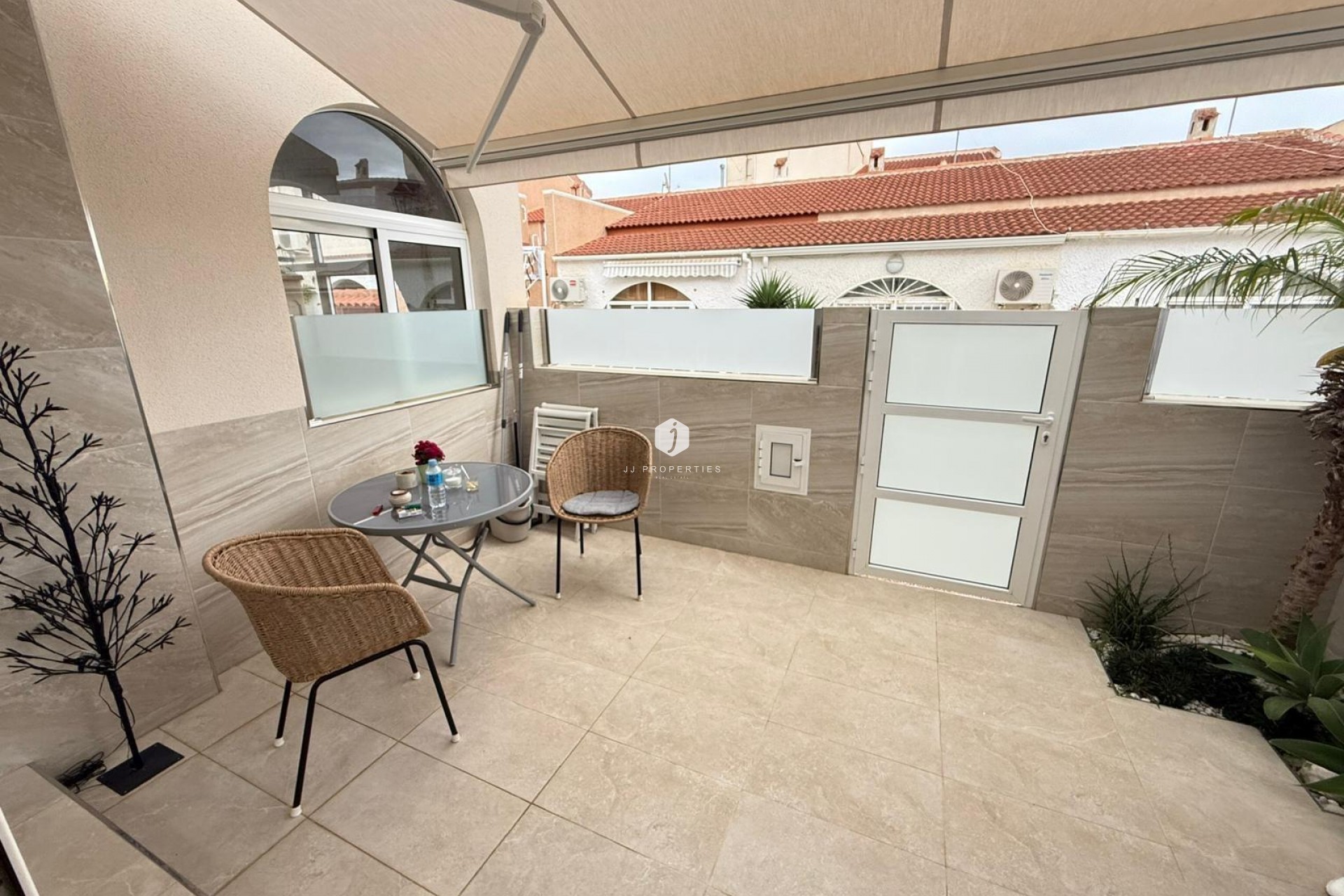 Segunda mano - Chalet -
Torrevieja - El chaparral