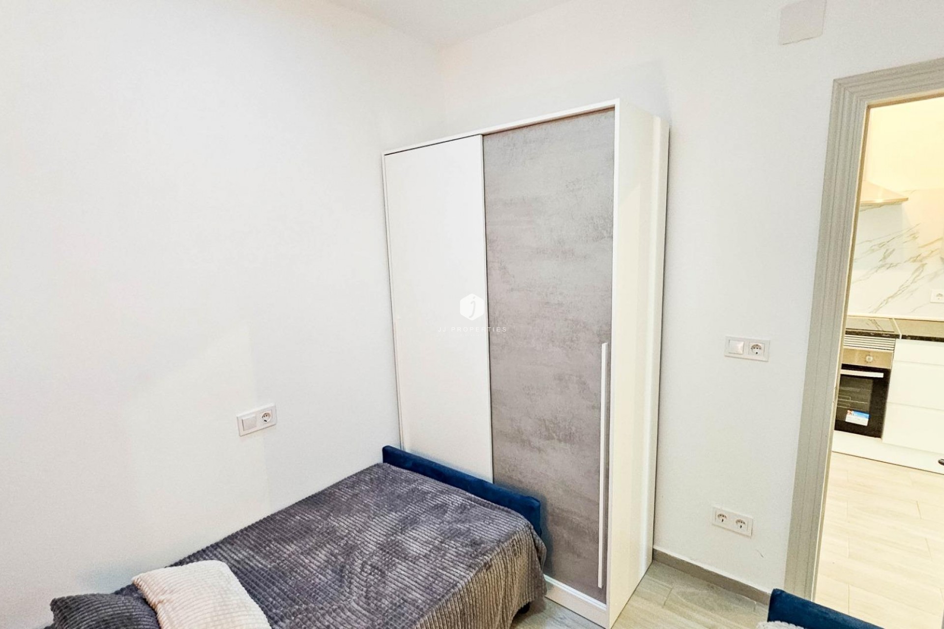 Segunda mano - Chalet -
Torrevieja - El Limonar