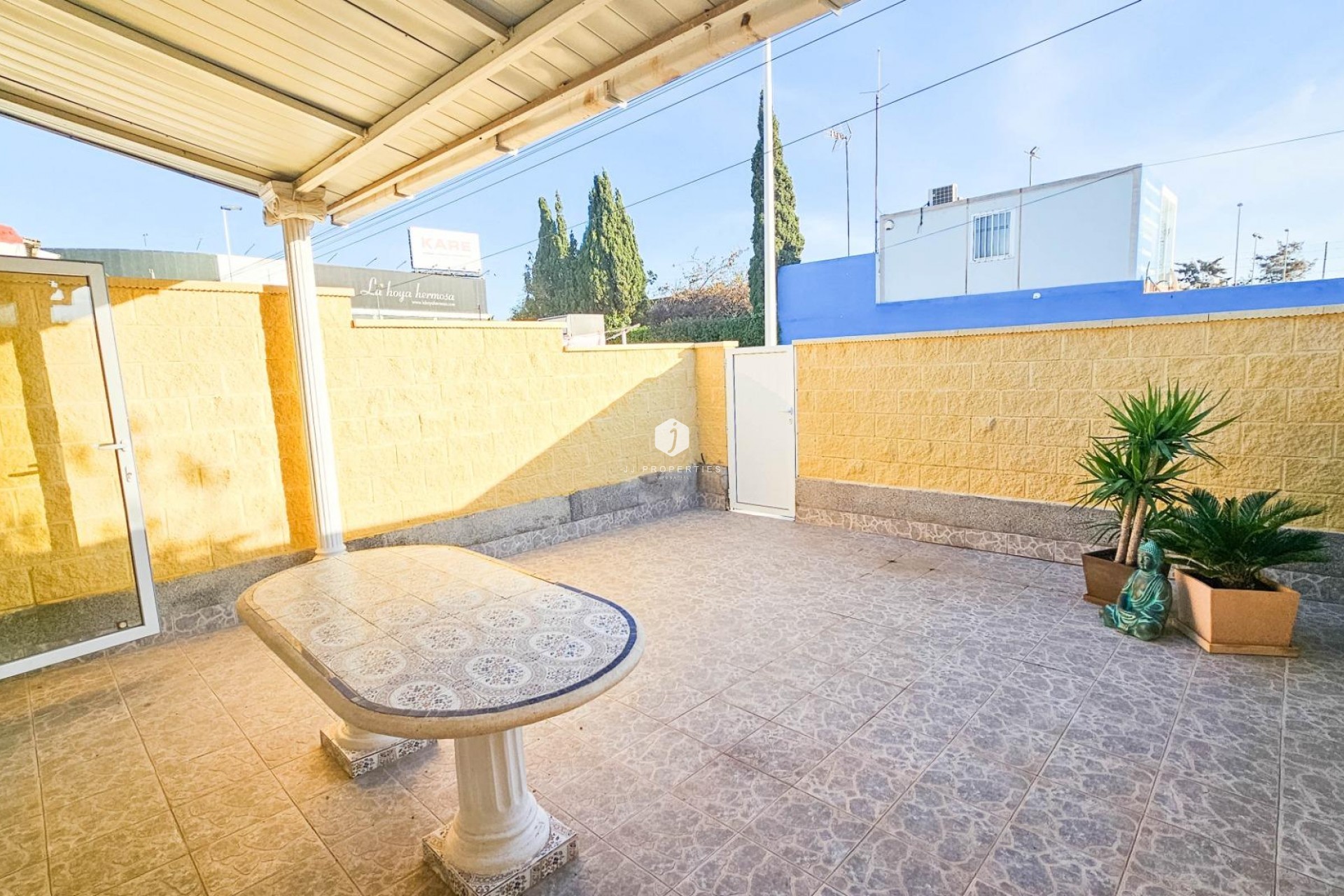 Segunda mano - Chalet -
Torrevieja - El Limonar