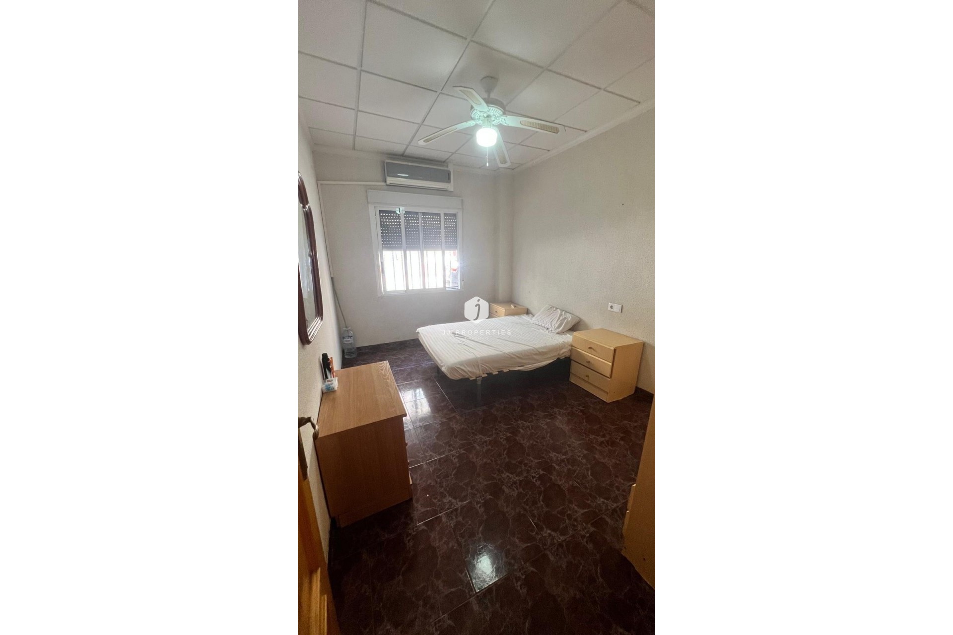 Segunda mano - Chalet -
Torrevieja - Estacion de autobuses