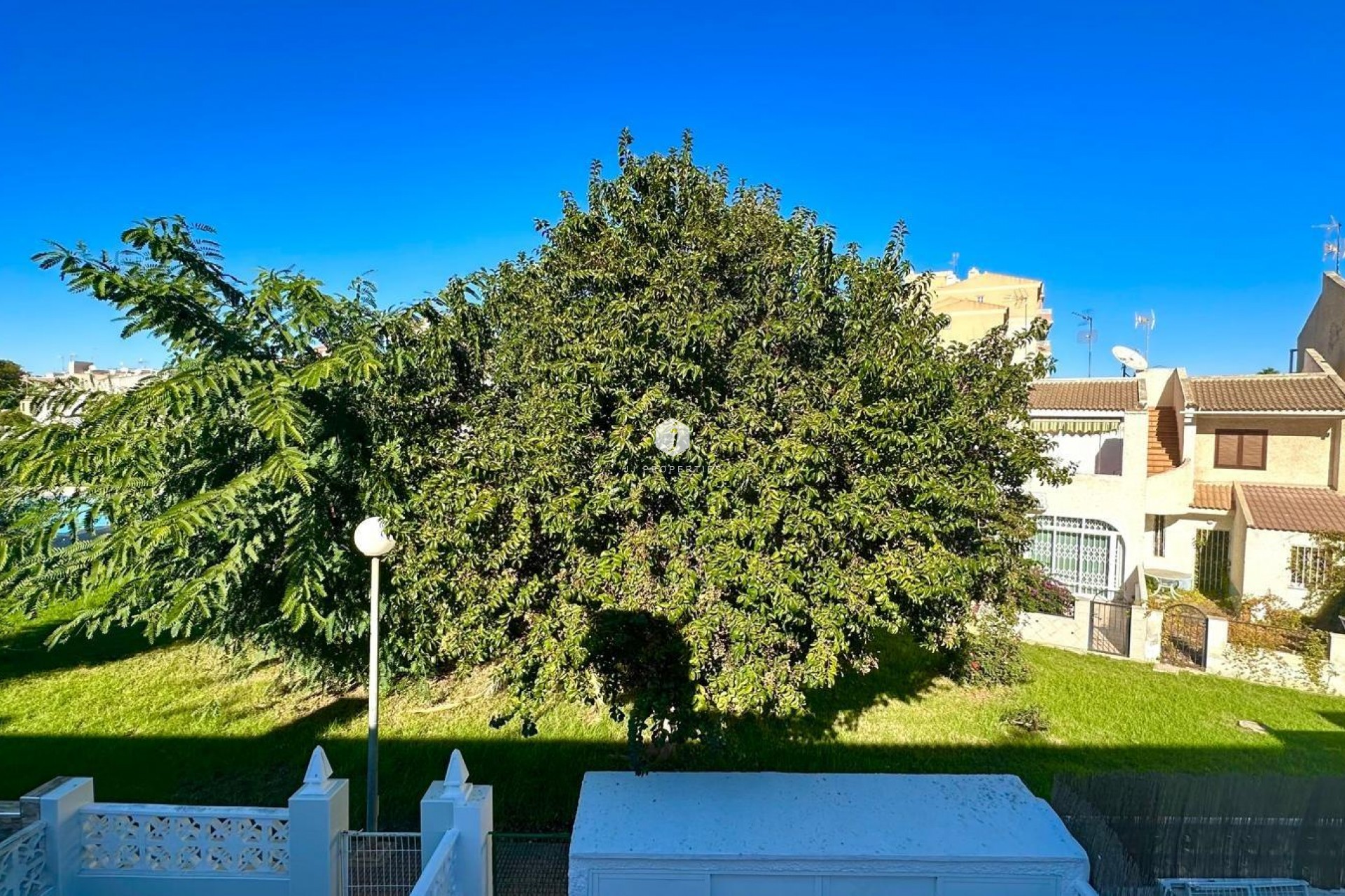 Segunda mano - Chalet -
Torrevieja - Estacion de autobuses