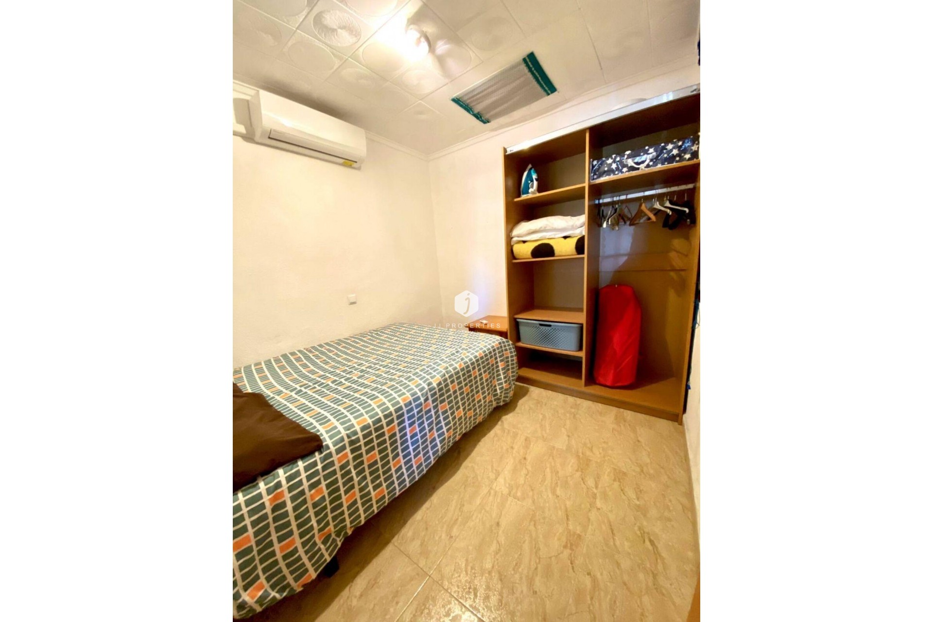 Segunda mano - Chalet -
Torrevieja - La Siesta - El Salado - Torreta