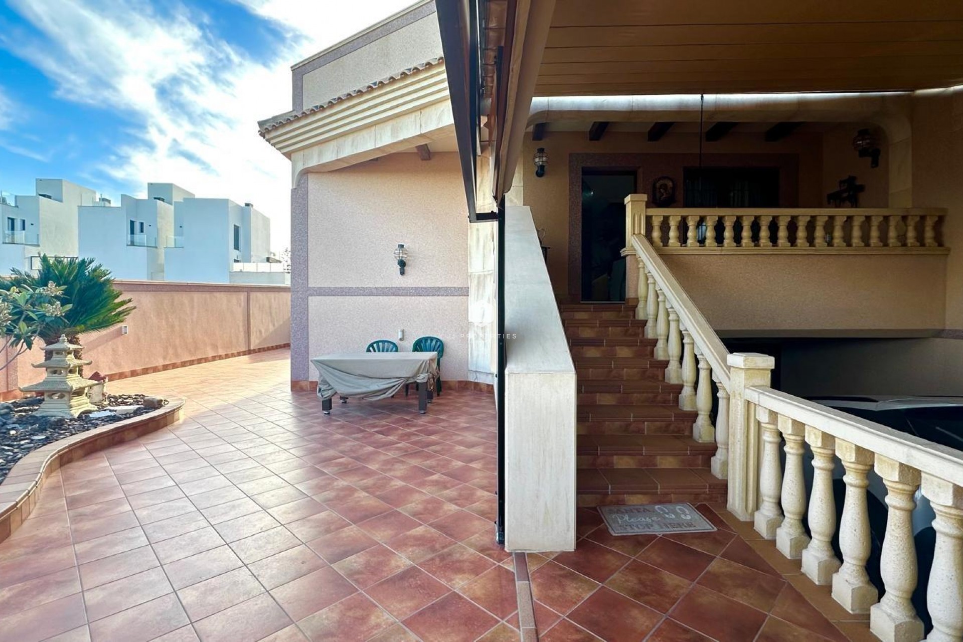 Segunda mano - Chalet -
Torrevieja - La siesta